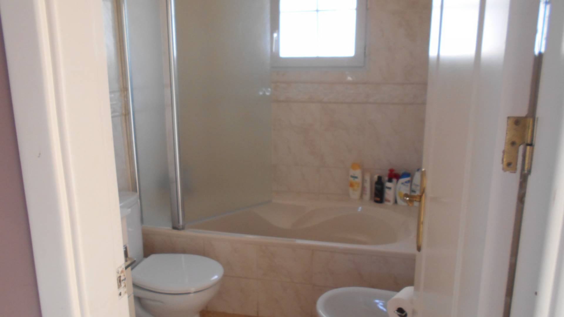 Resale - Villa - Los Altos - villas del duque