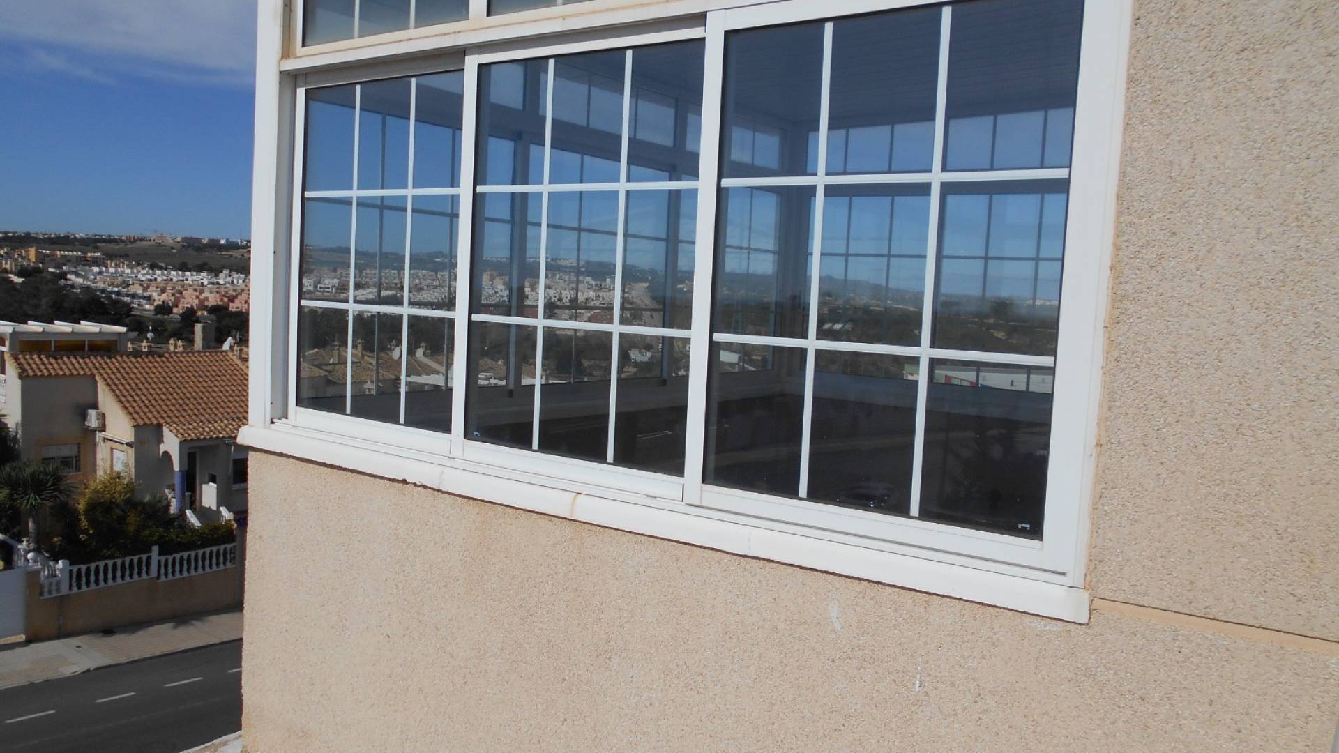 Resale - Villa - Los Altos - villas del duque