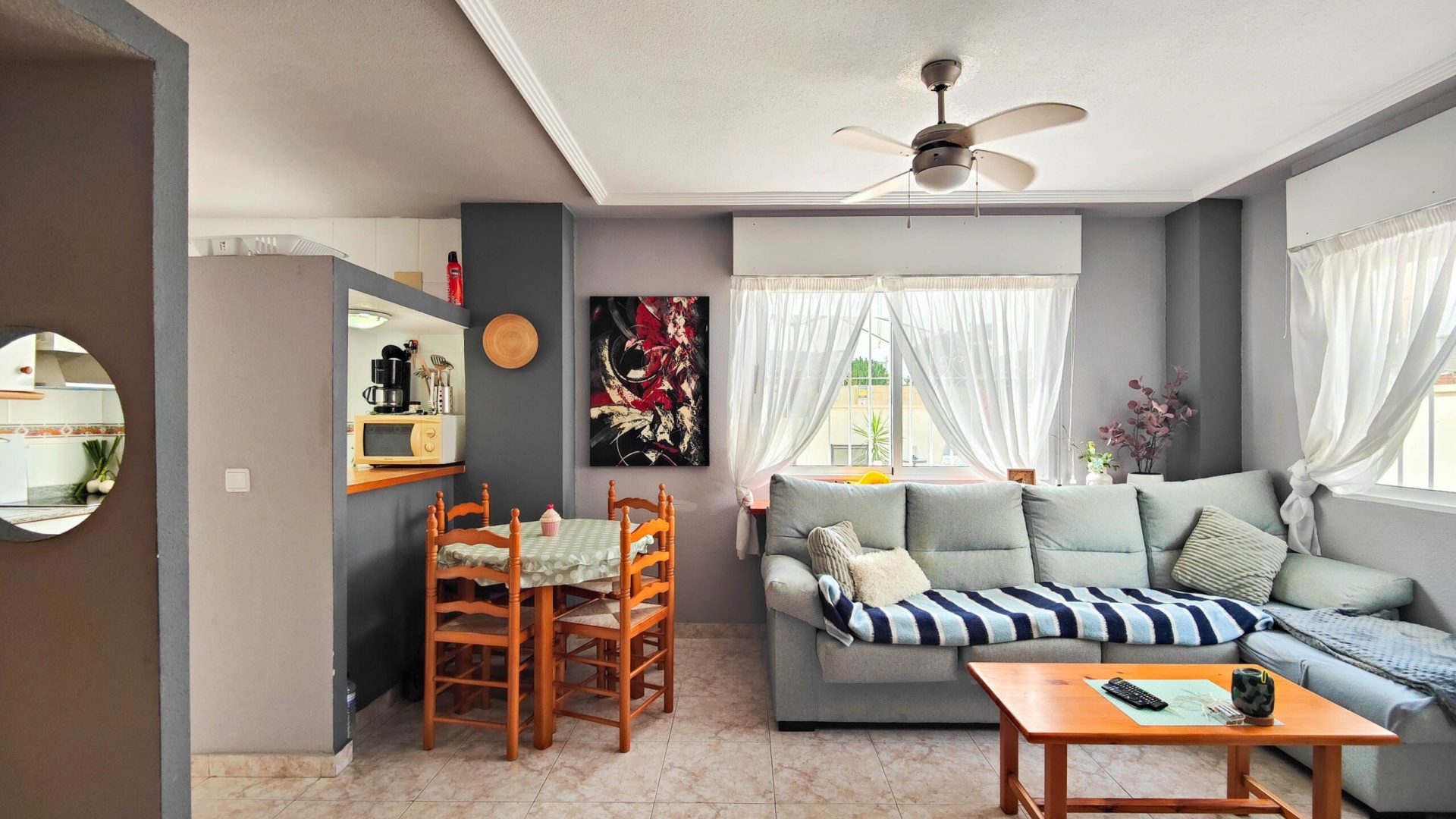 Resale - Villa - Los Altos