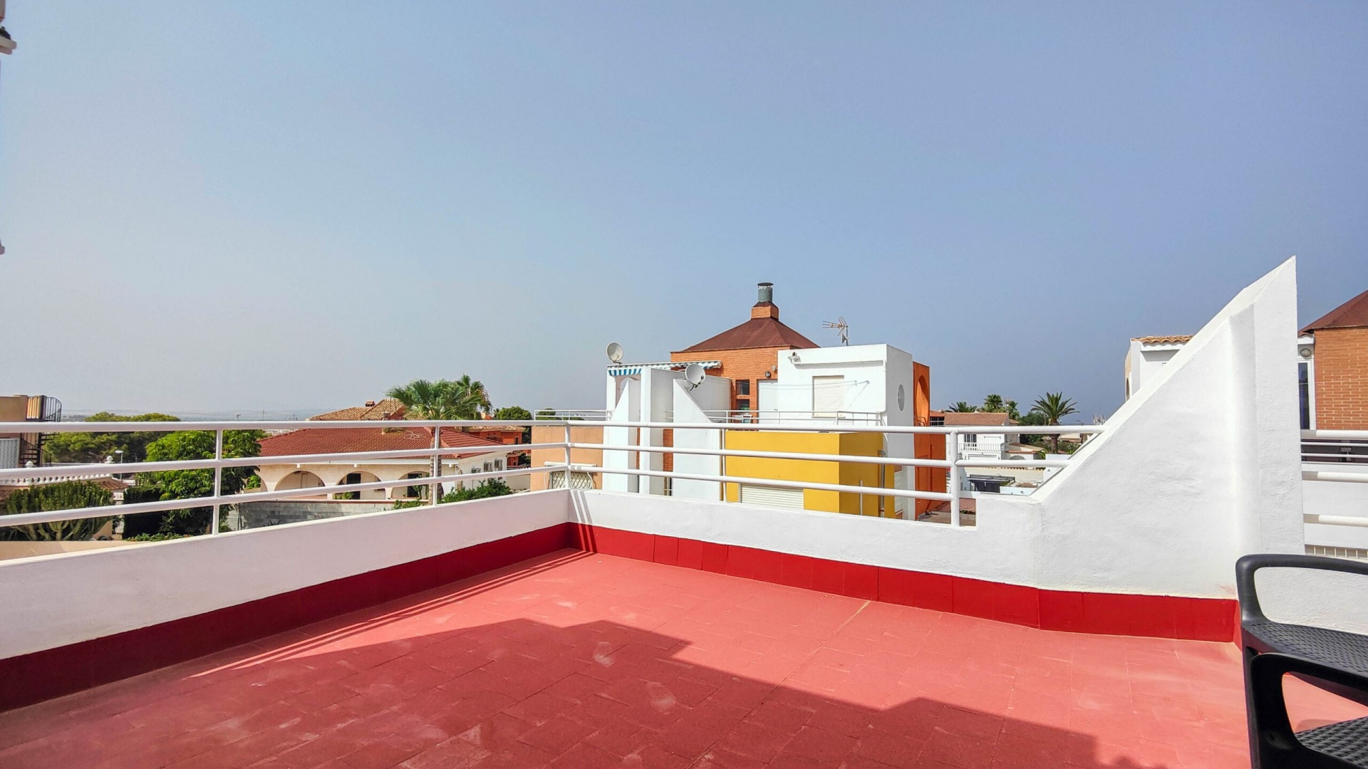 Resale - Villa - Los Altos