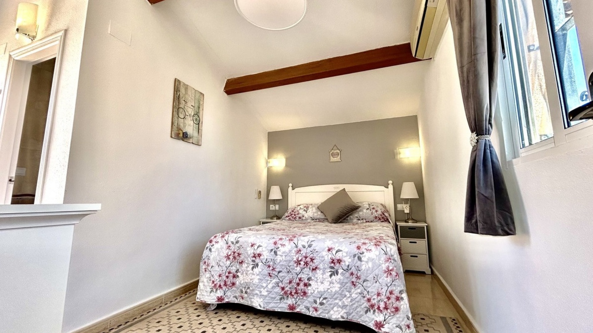 Resale - Villa - Los Balcones - Costa Blanca South
