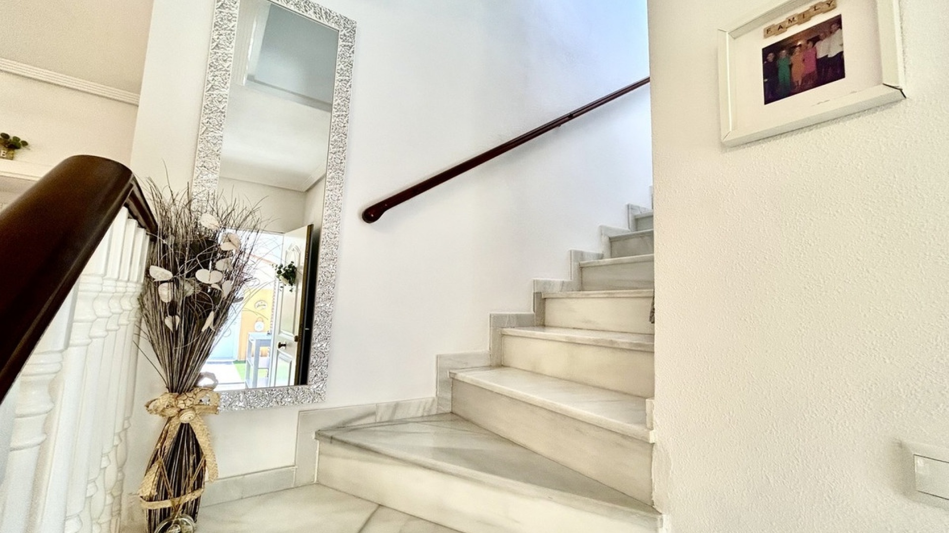 Resale - Villa - Los Balcones - Costa Blanca South