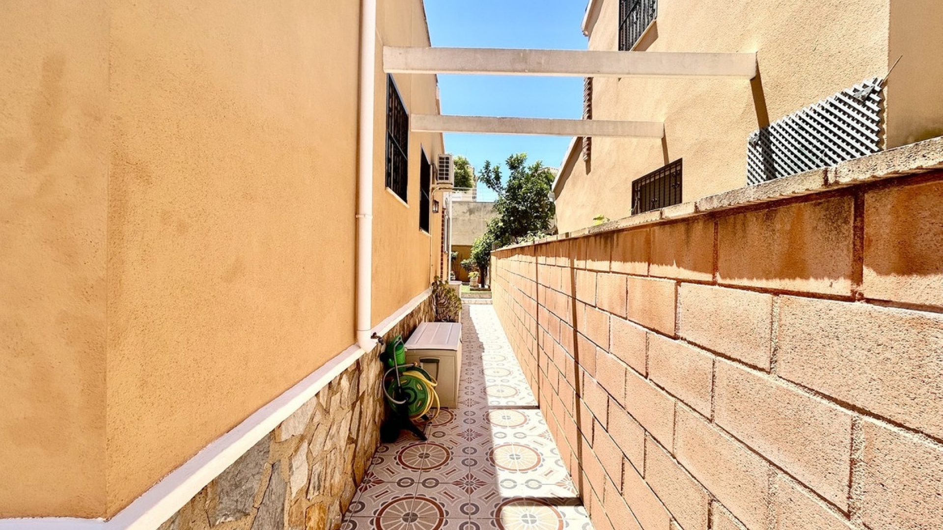 Resale - Villa - Los Balcones - Costa Blanca South