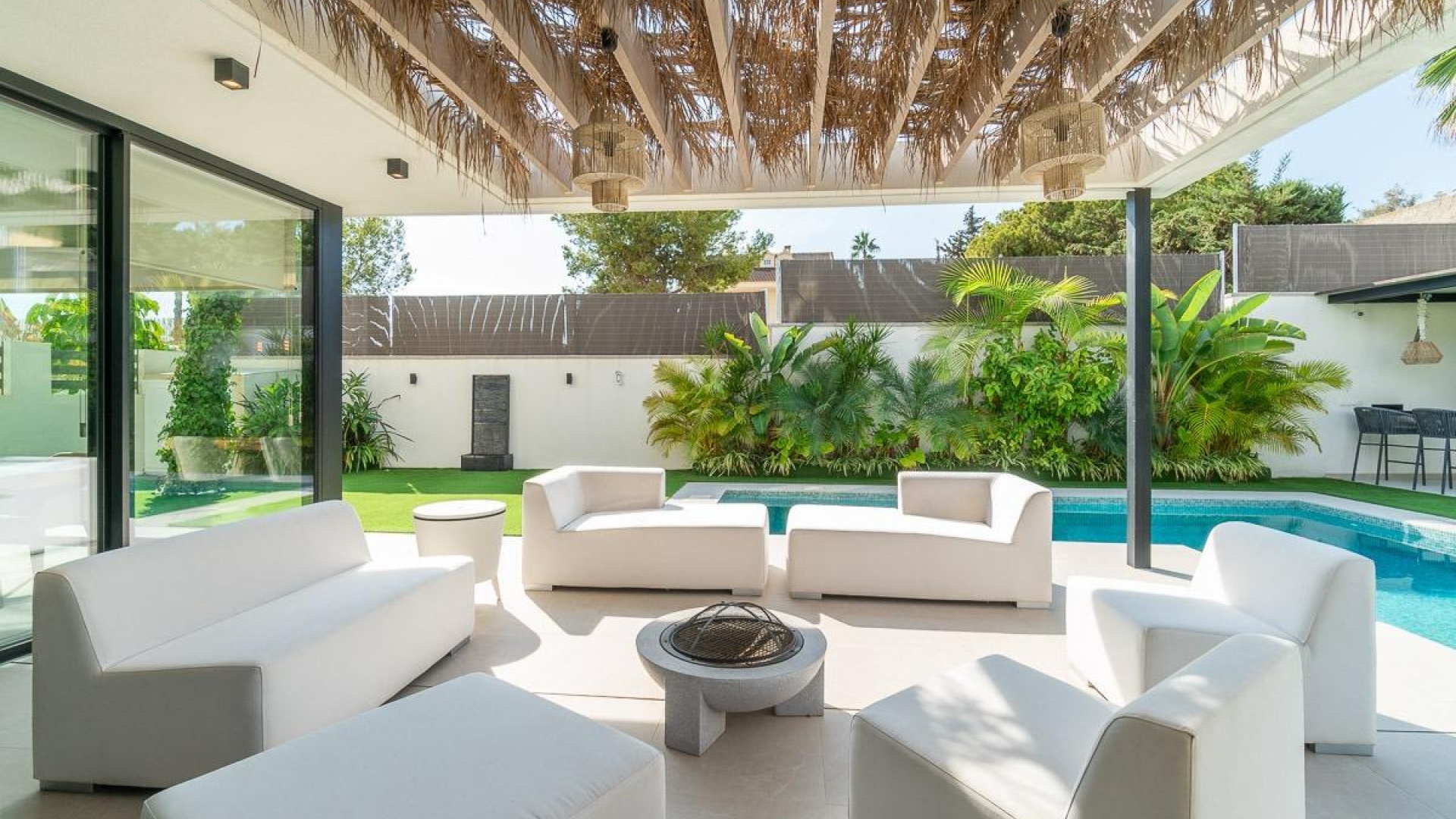 Resale - Villa - Los Balcones