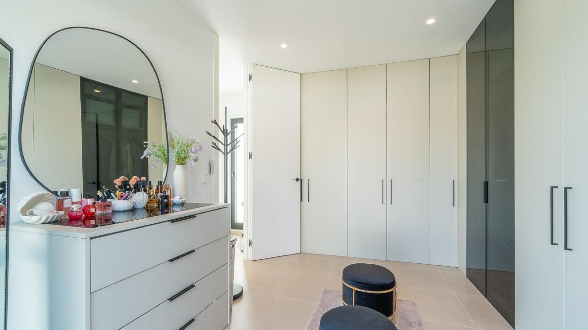 Resale - Villa - Los Balcones