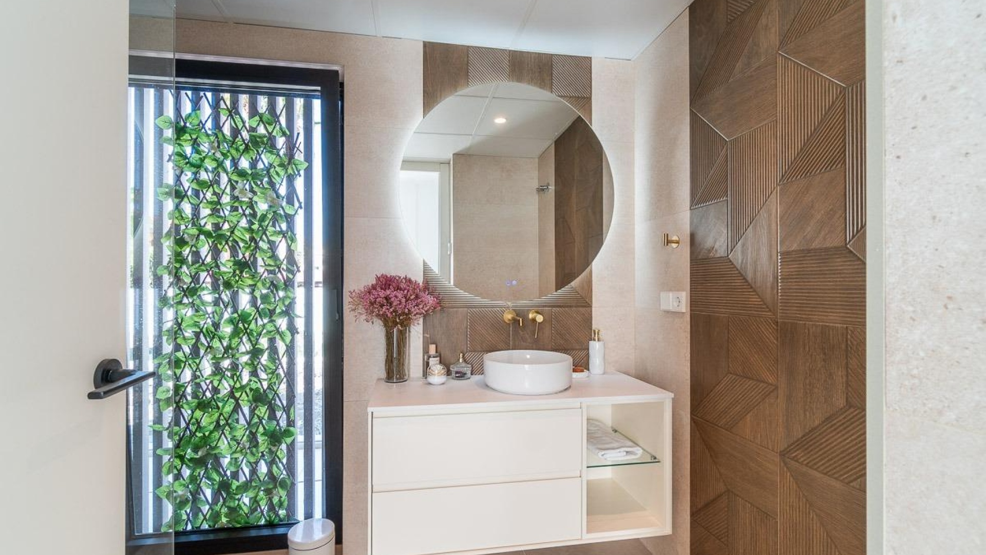 Resale - Villa - Los Balcones