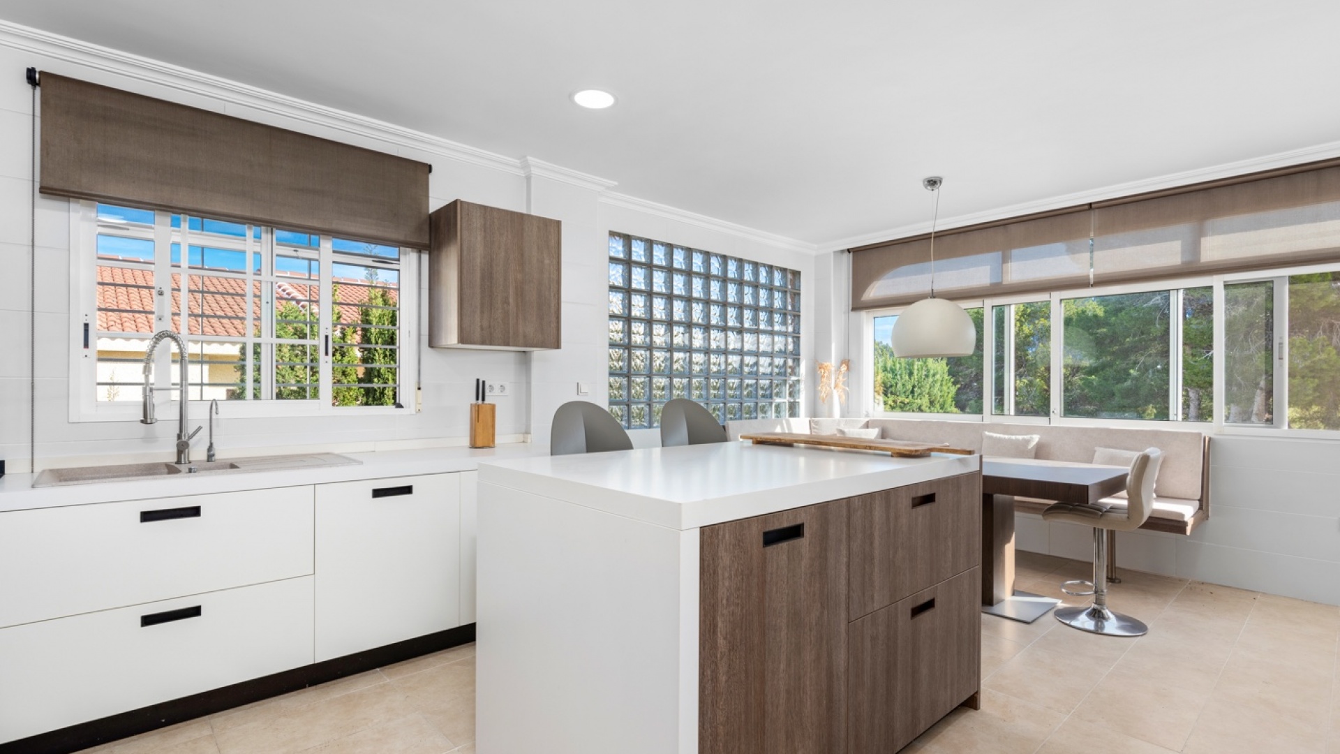 Resale - Villa - Los Balcones