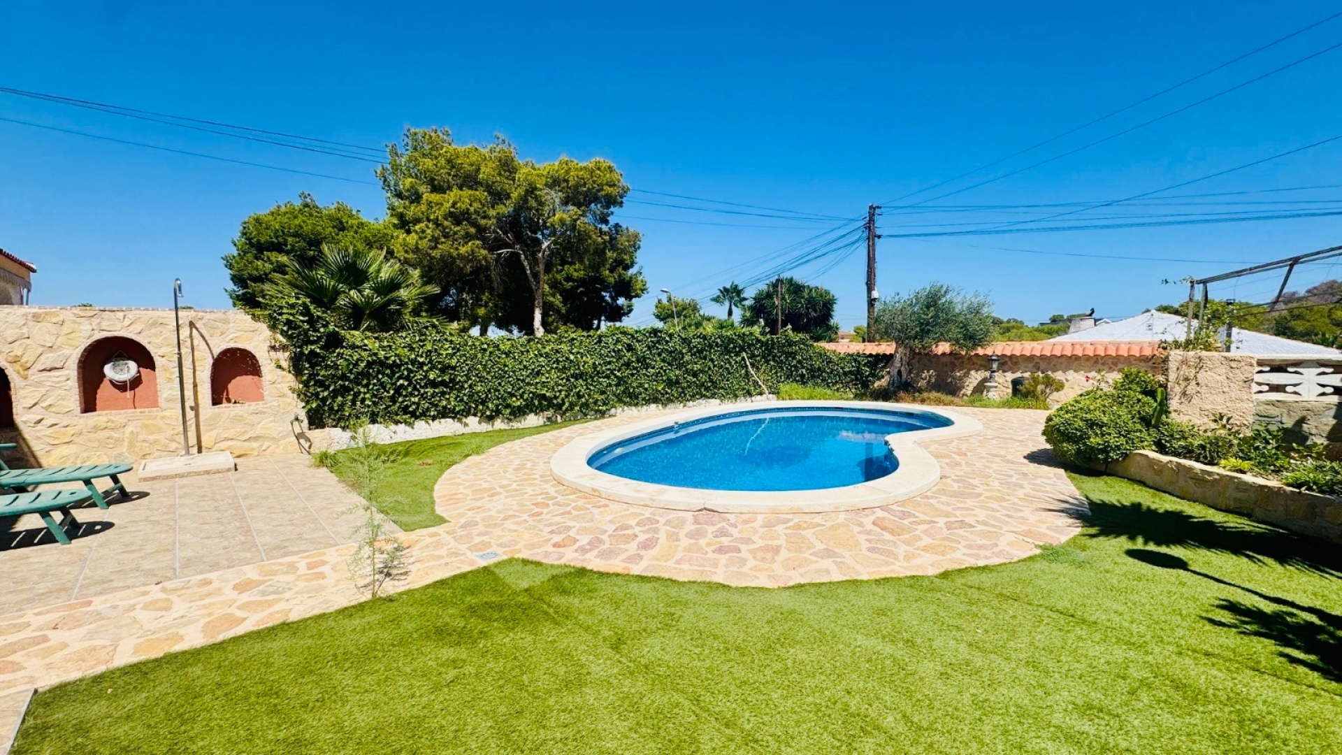 Resale - Villa - Los Balcones