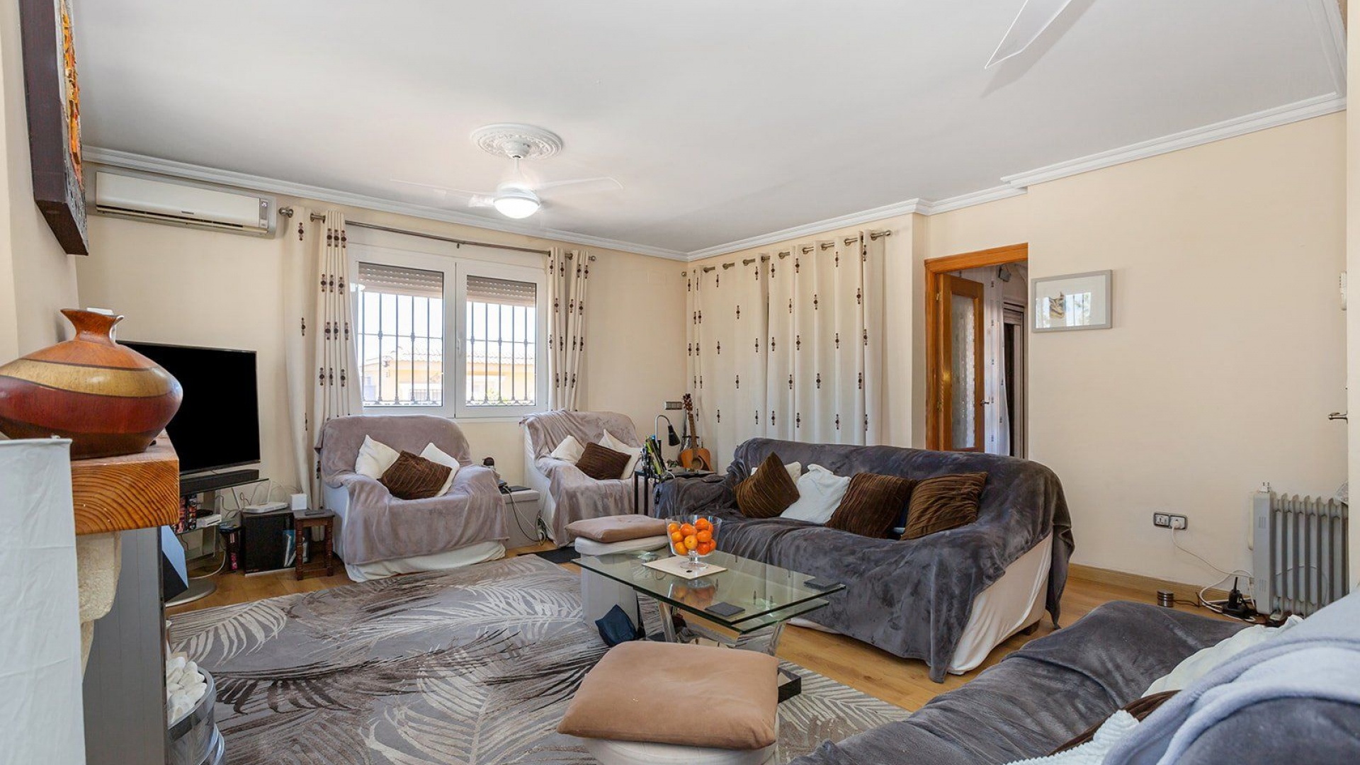 Resale - Villa - Los Balcones