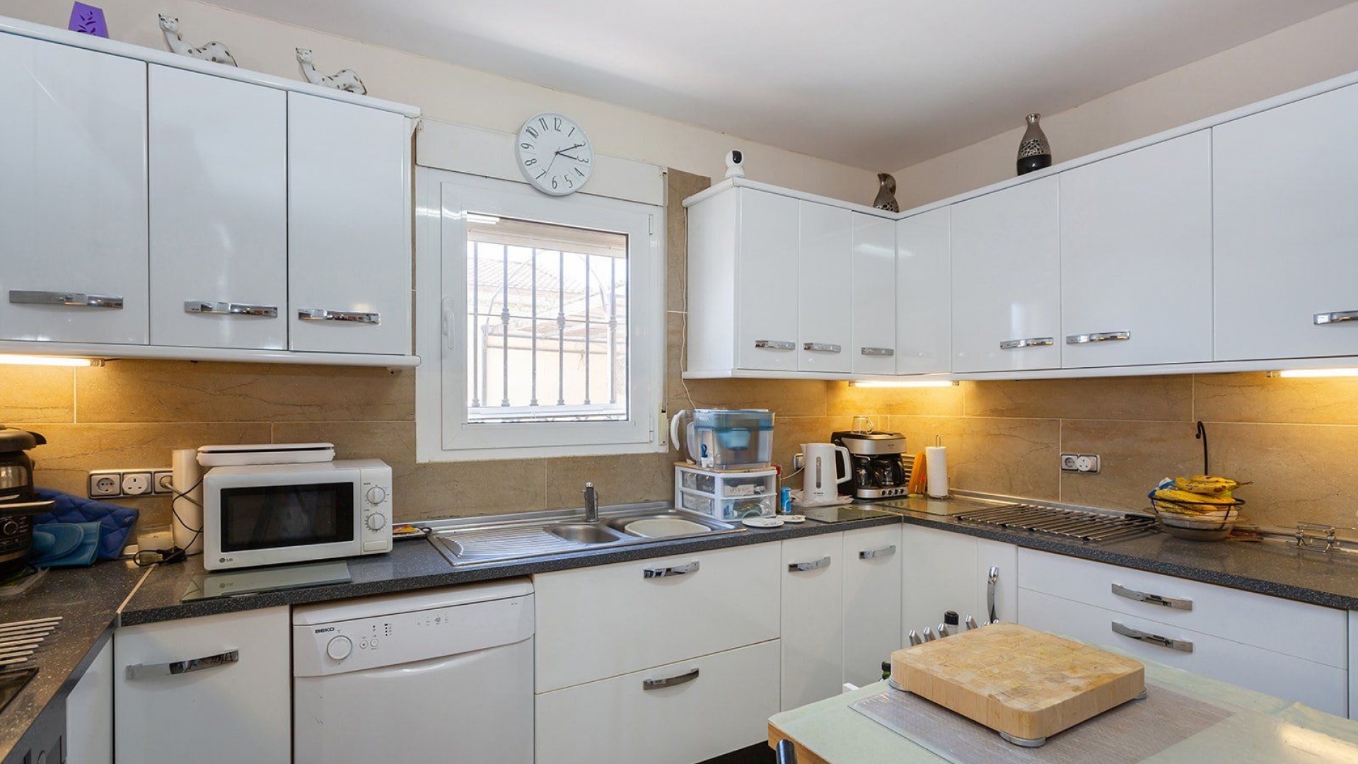 Resale - Villa - Los Balcones