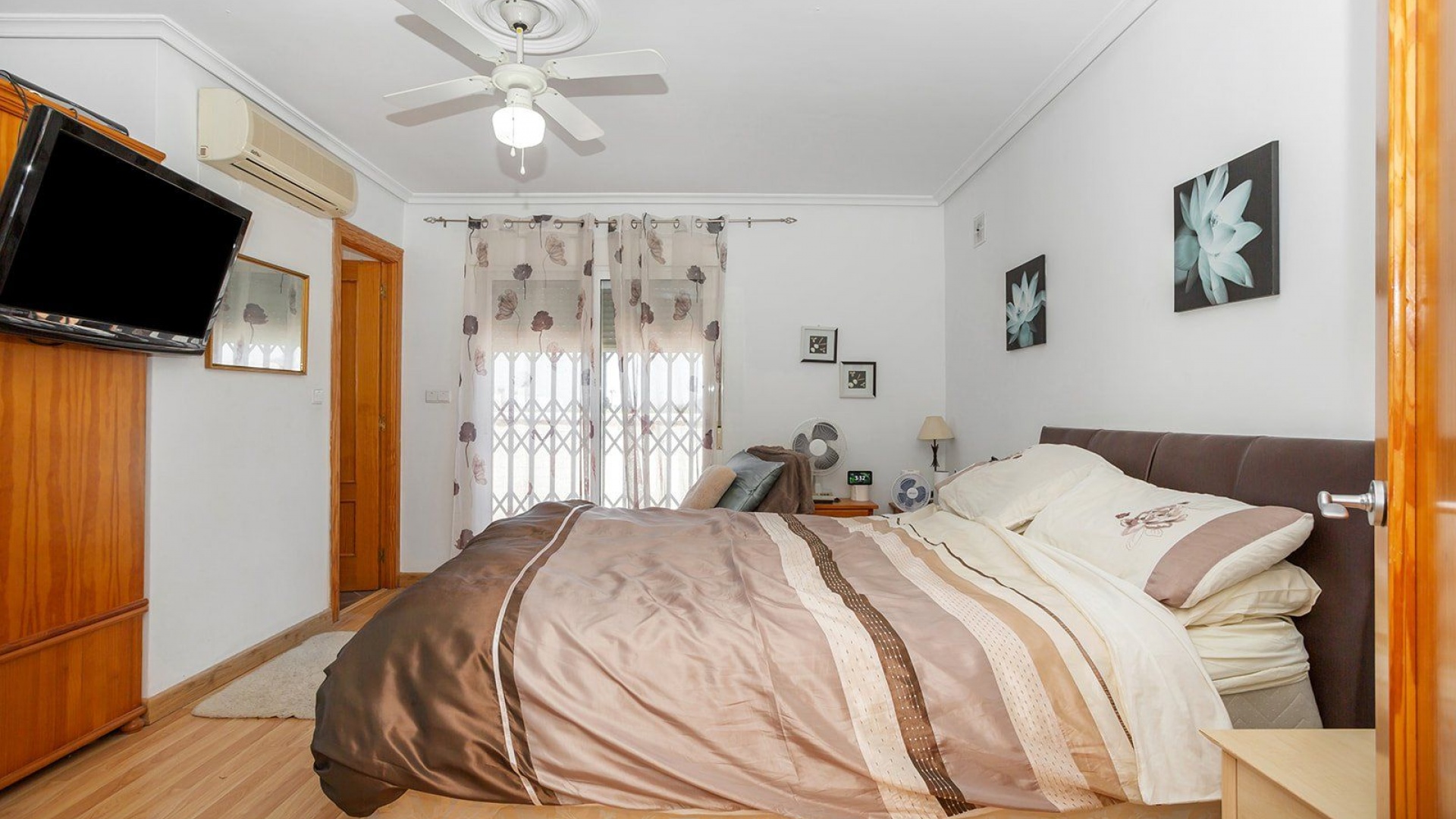 Resale - Villa - Los Balcones