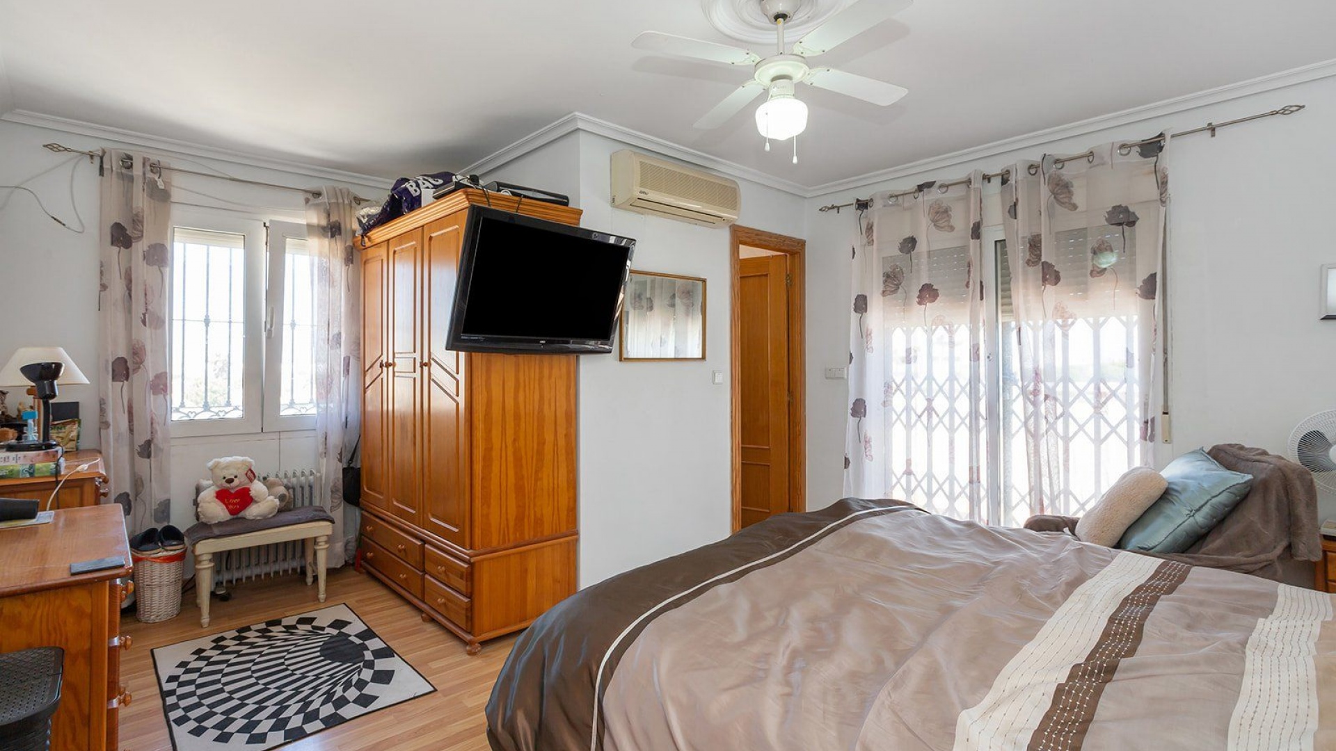 Resale - Villa - Los Balcones