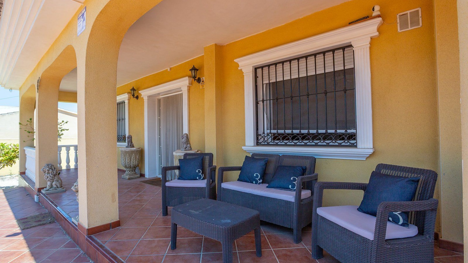 Resale - Villa - Los Balcones