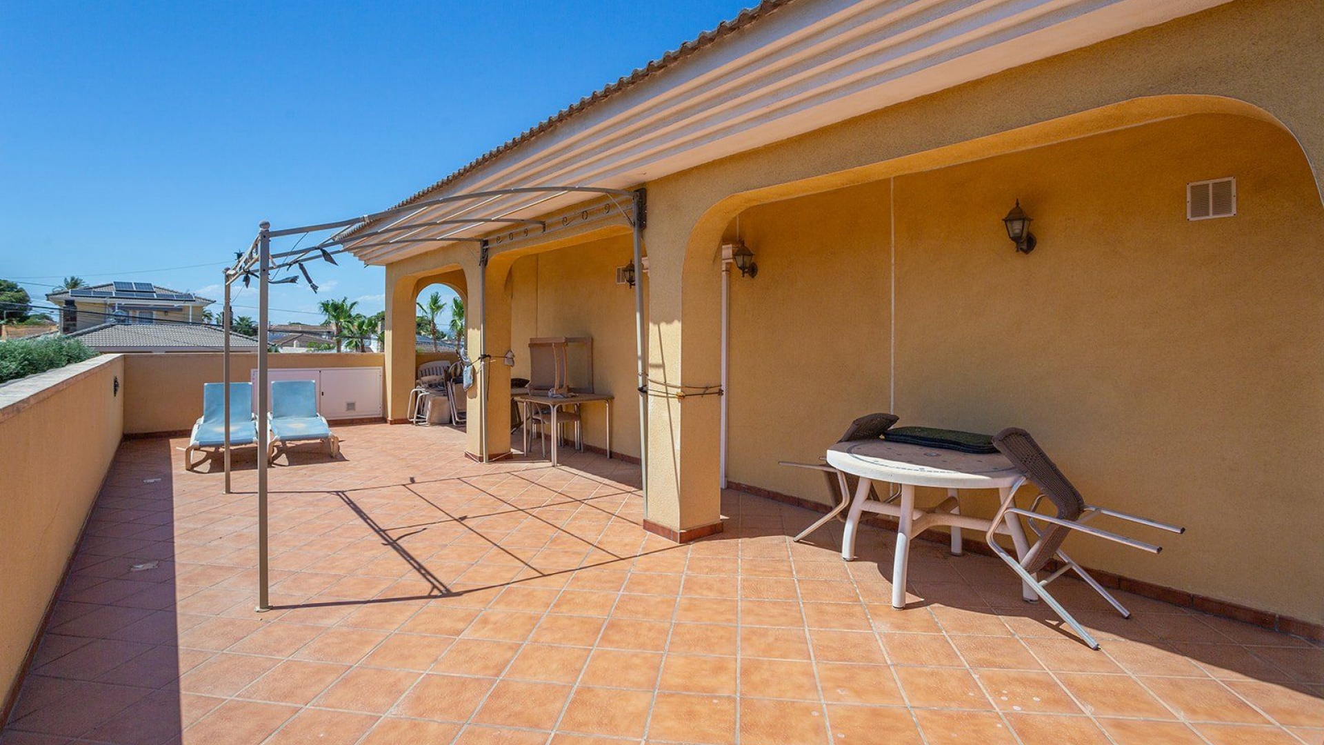 Resale - Villa - Los Balcones