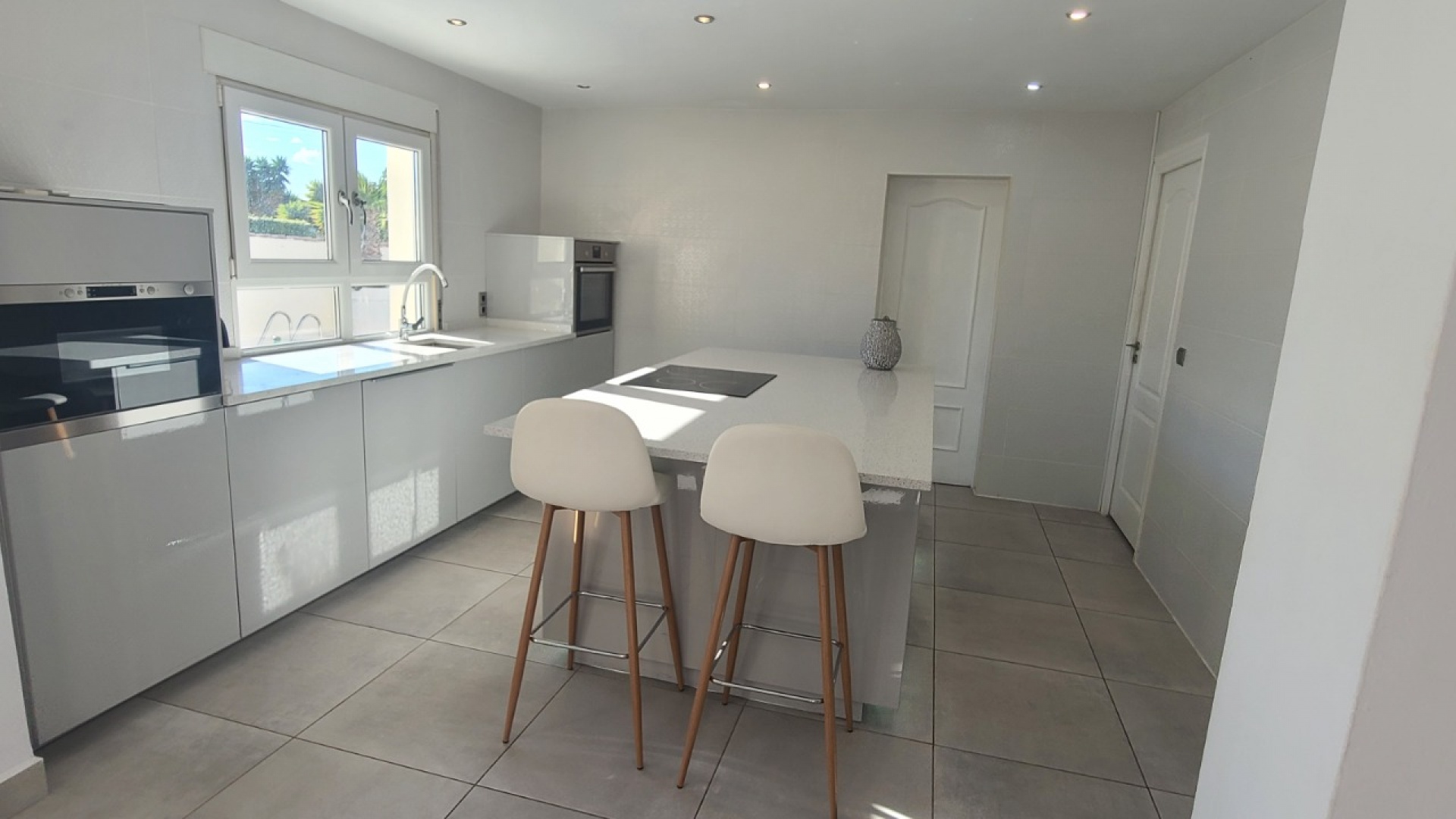 Resale - Villa - Los Balcones