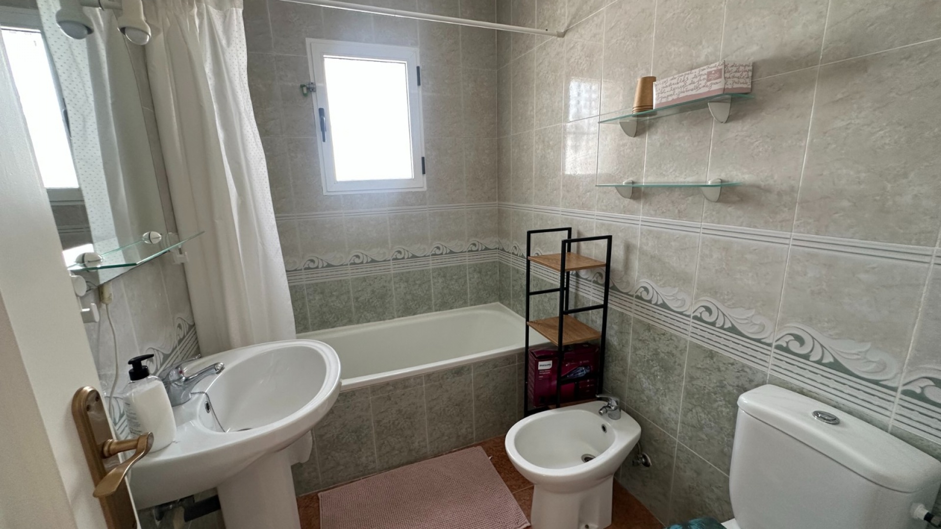 Resale - Villa - Los Montesinos - entre naranjos