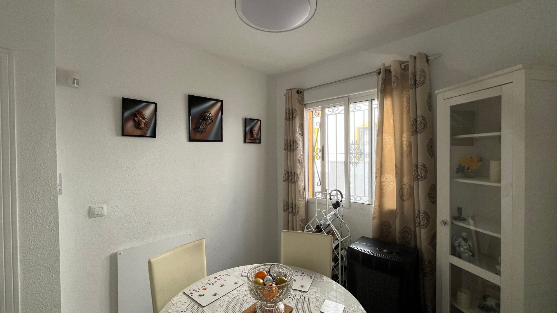 Resale - Villa - Los Montesinos - entre naranjos