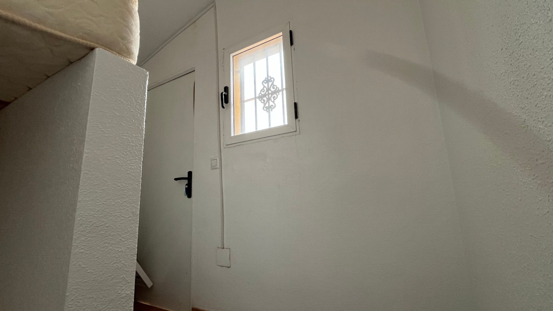 Resale - Villa - Los Montesinos - entre naranjos