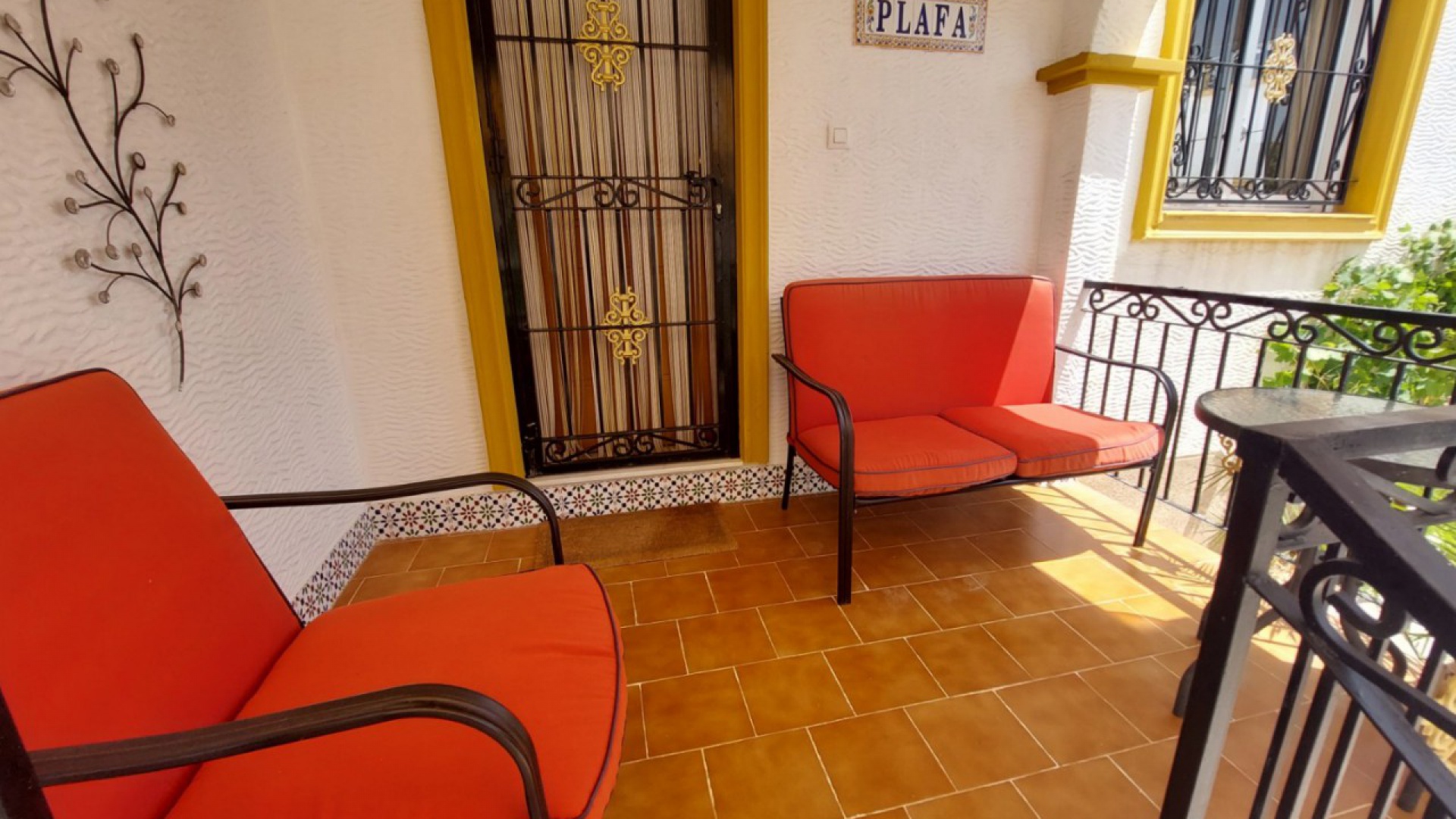 Resale - Villa - Los Montesinos - entre naranjos