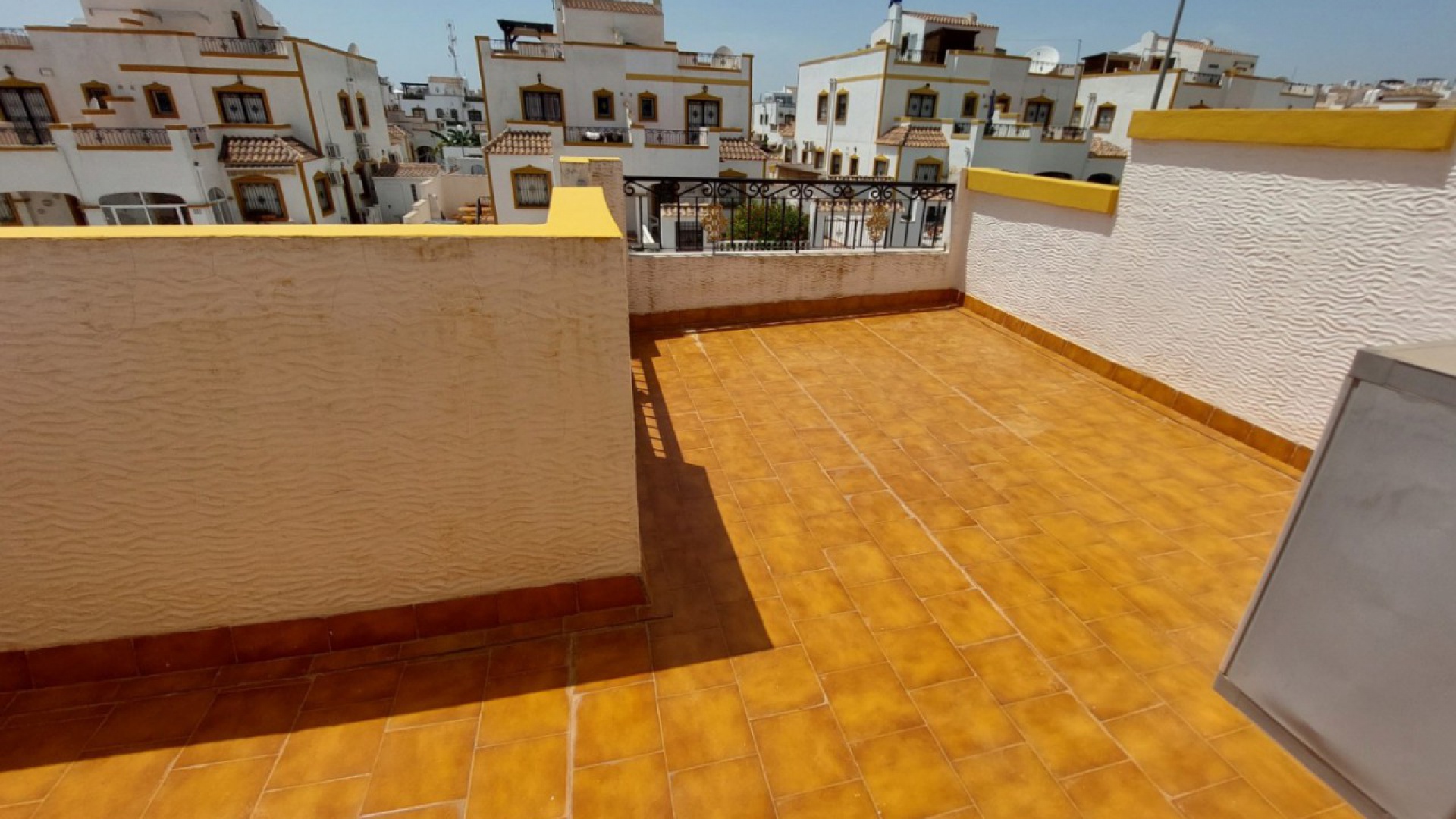 Resale - Villa - Los Montesinos - entre naranjos