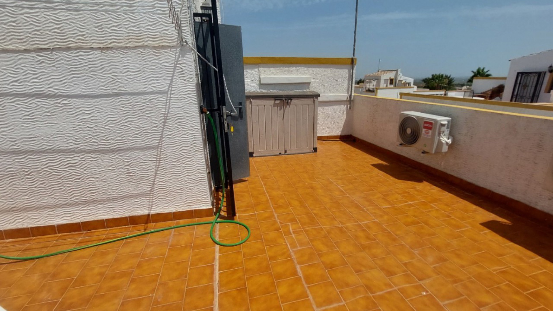 Resale - Villa - Los Montesinos - entre naranjos