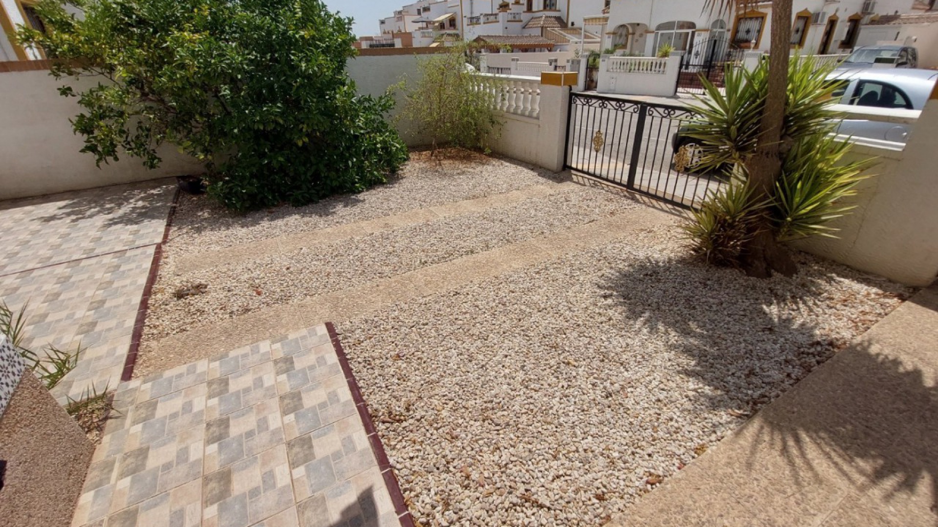 Resale - Villa - Los Montesinos - entre naranjos