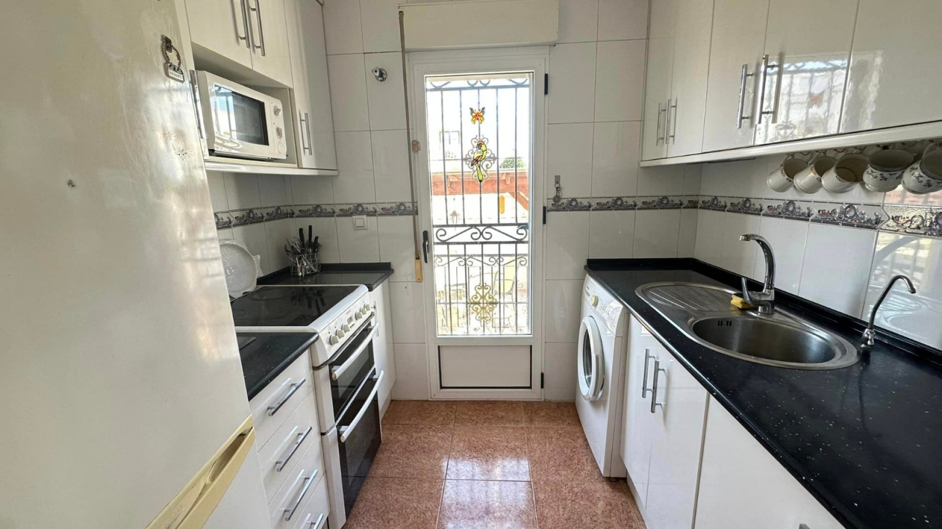 Resale - Villa - Los Montesinos - entre naranjos