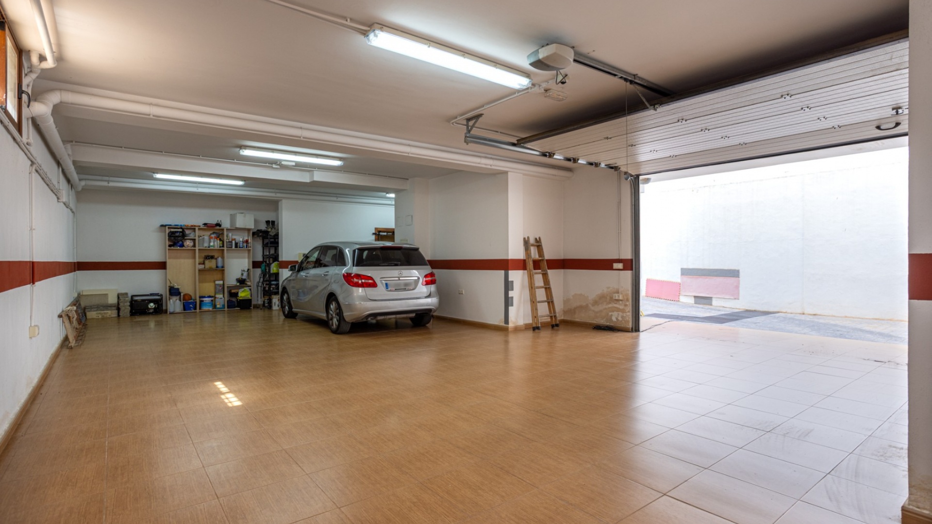 Resale - Villa - Los Montesinos - La Herada