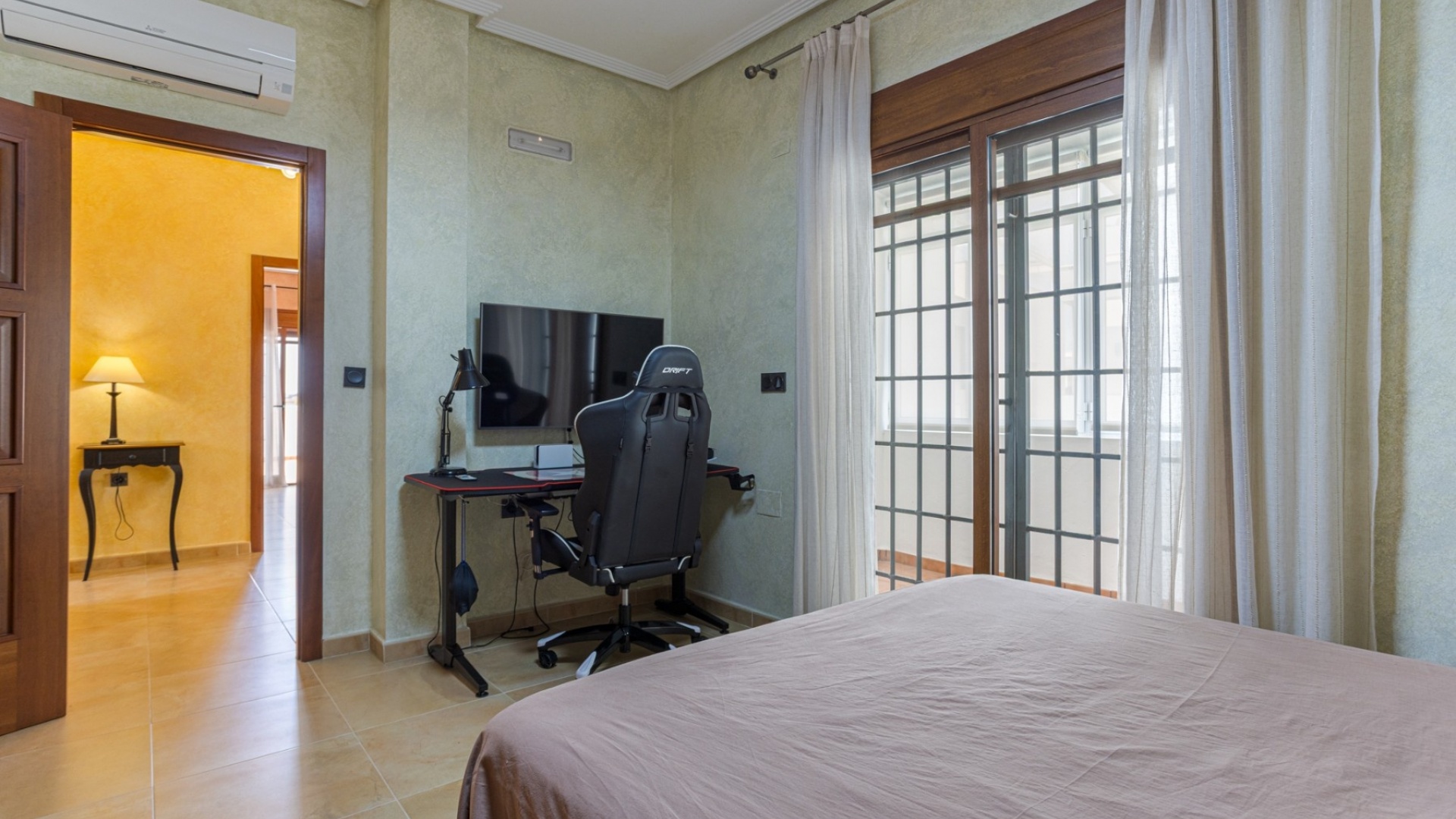 Resale - Villa - Los Montesinos - La Herada