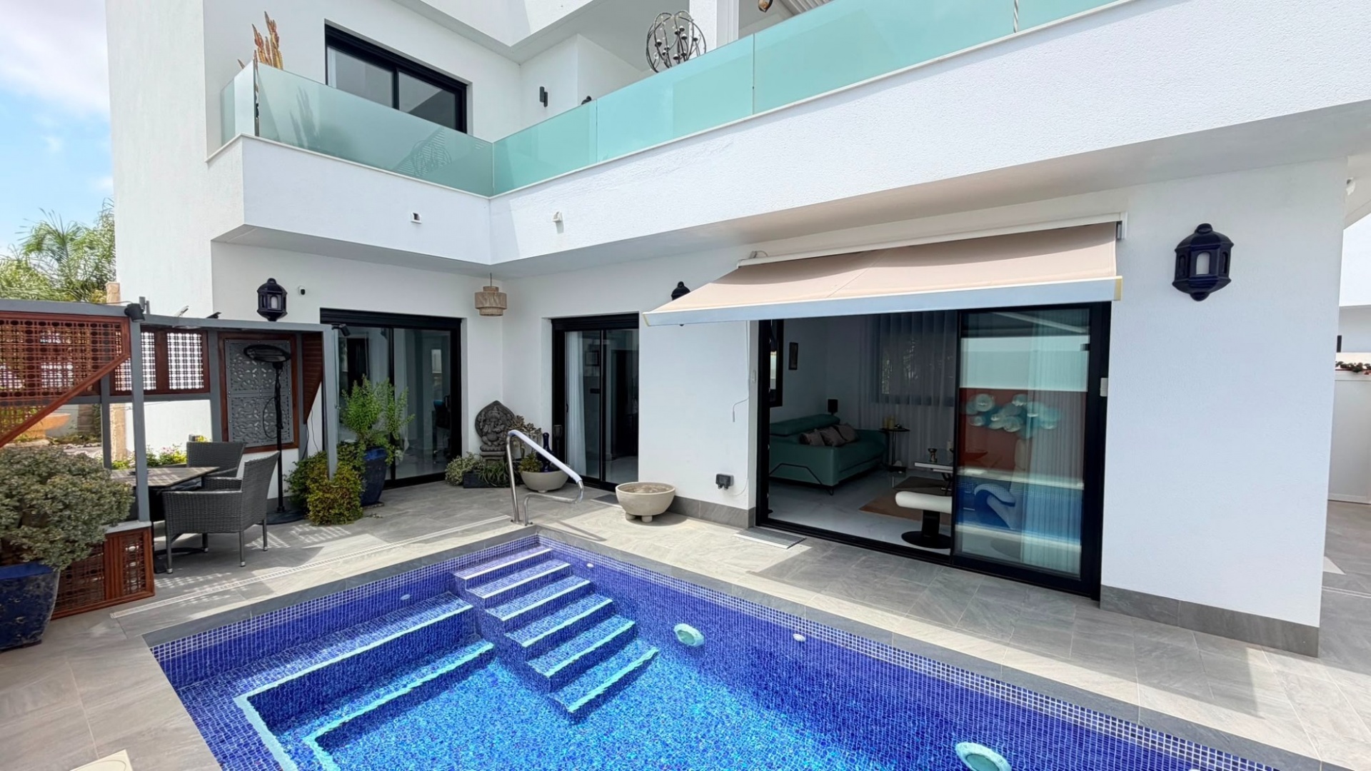 Resale - Villa - Los Montesinos - La Herada