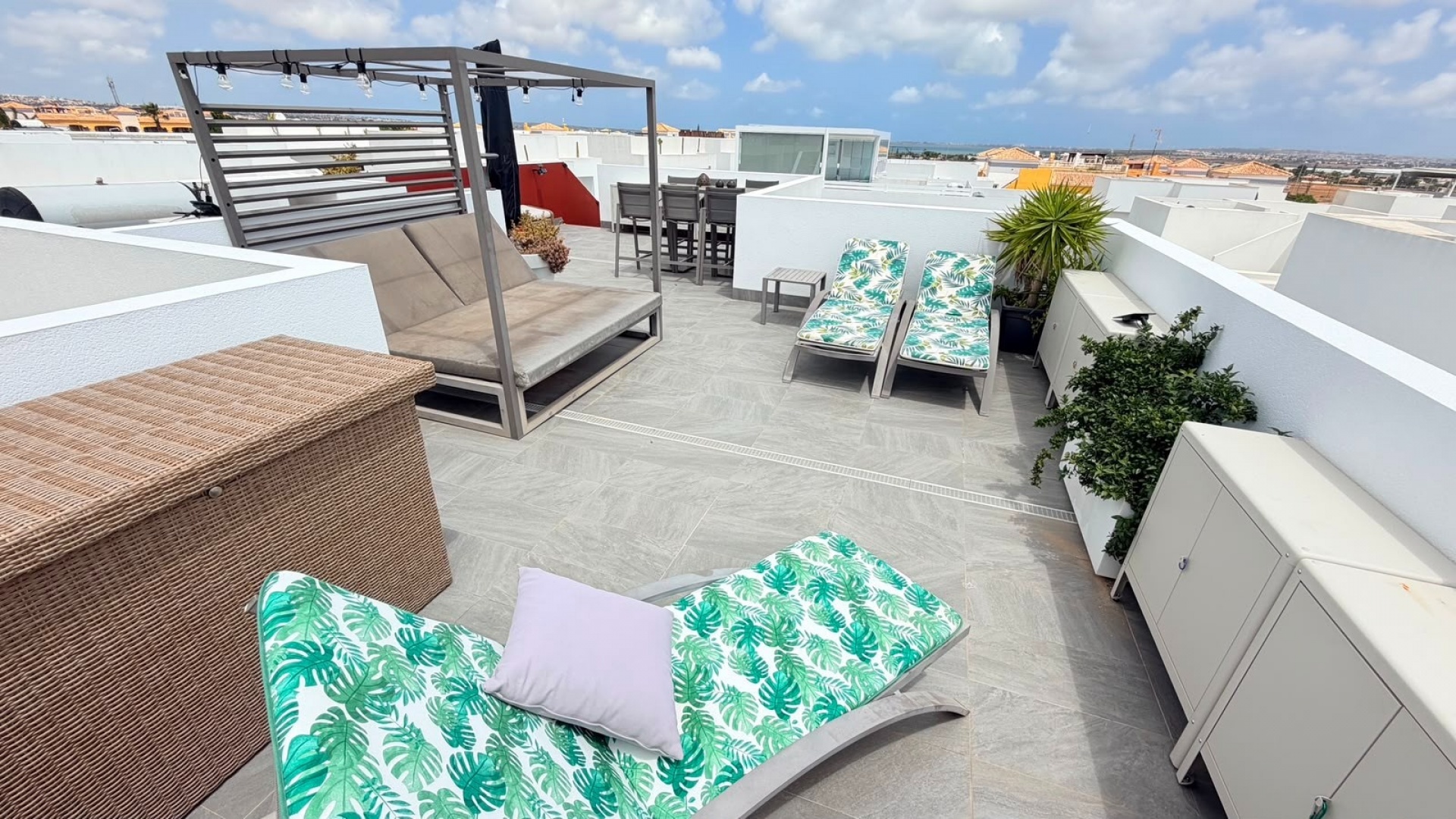 Resale - Villa - Los Montesinos - La Herada