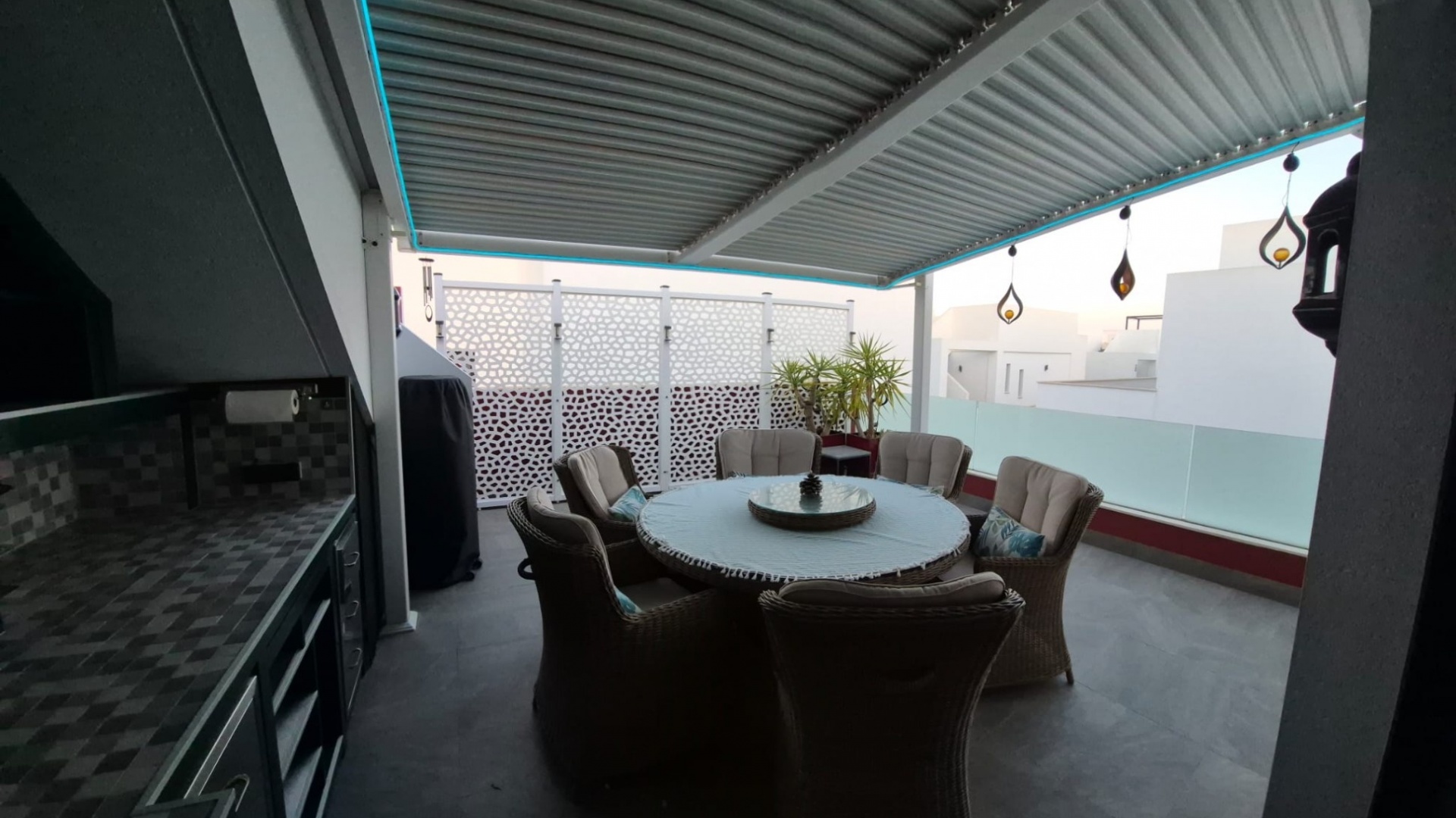 Resale - Villa - Los Montesinos - La Herada