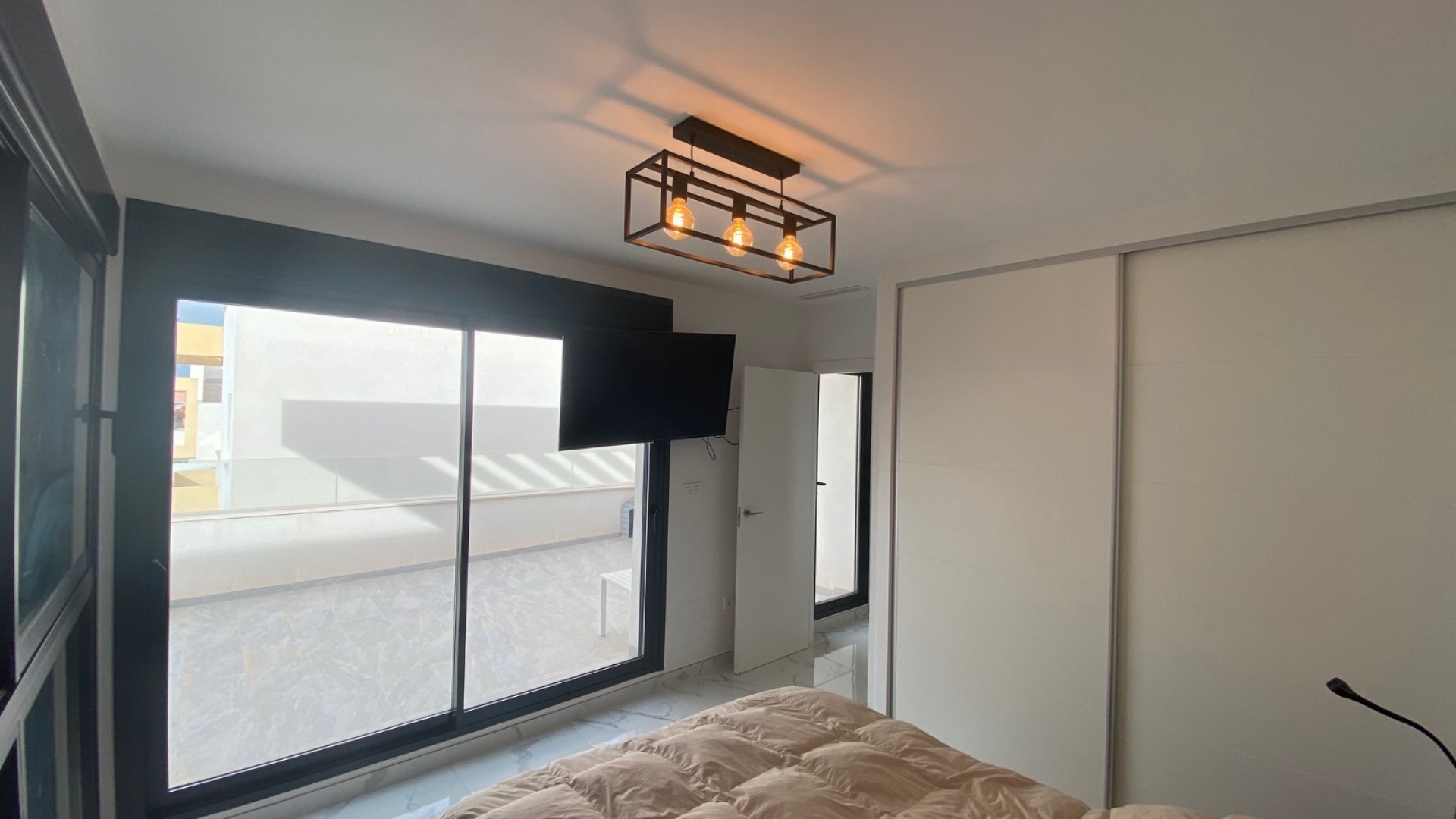 Resale - Villa - Los Montesinos - La Herrada