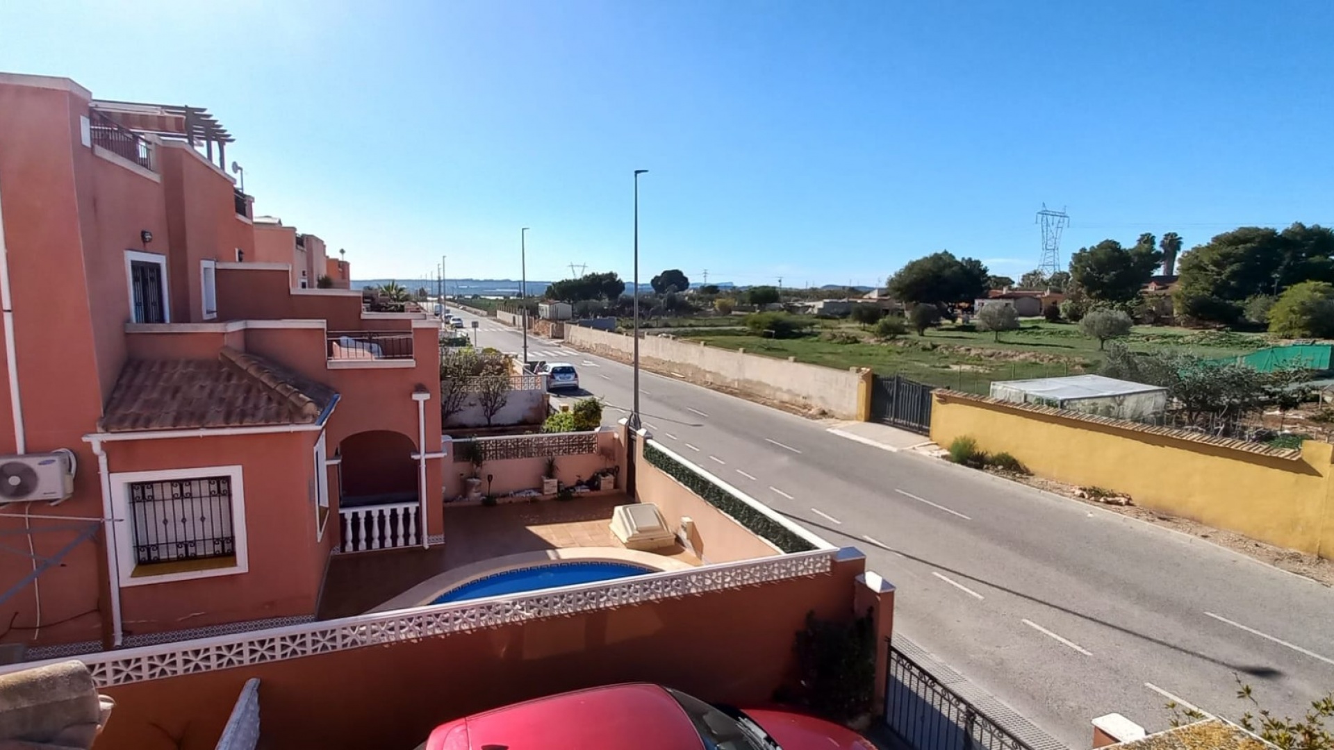 Resale - Villa - Los Montesinos - La Herrada