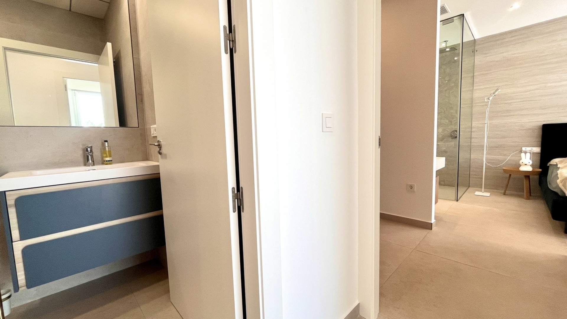 Resale - Villa - Los Montesinos - La Herrada