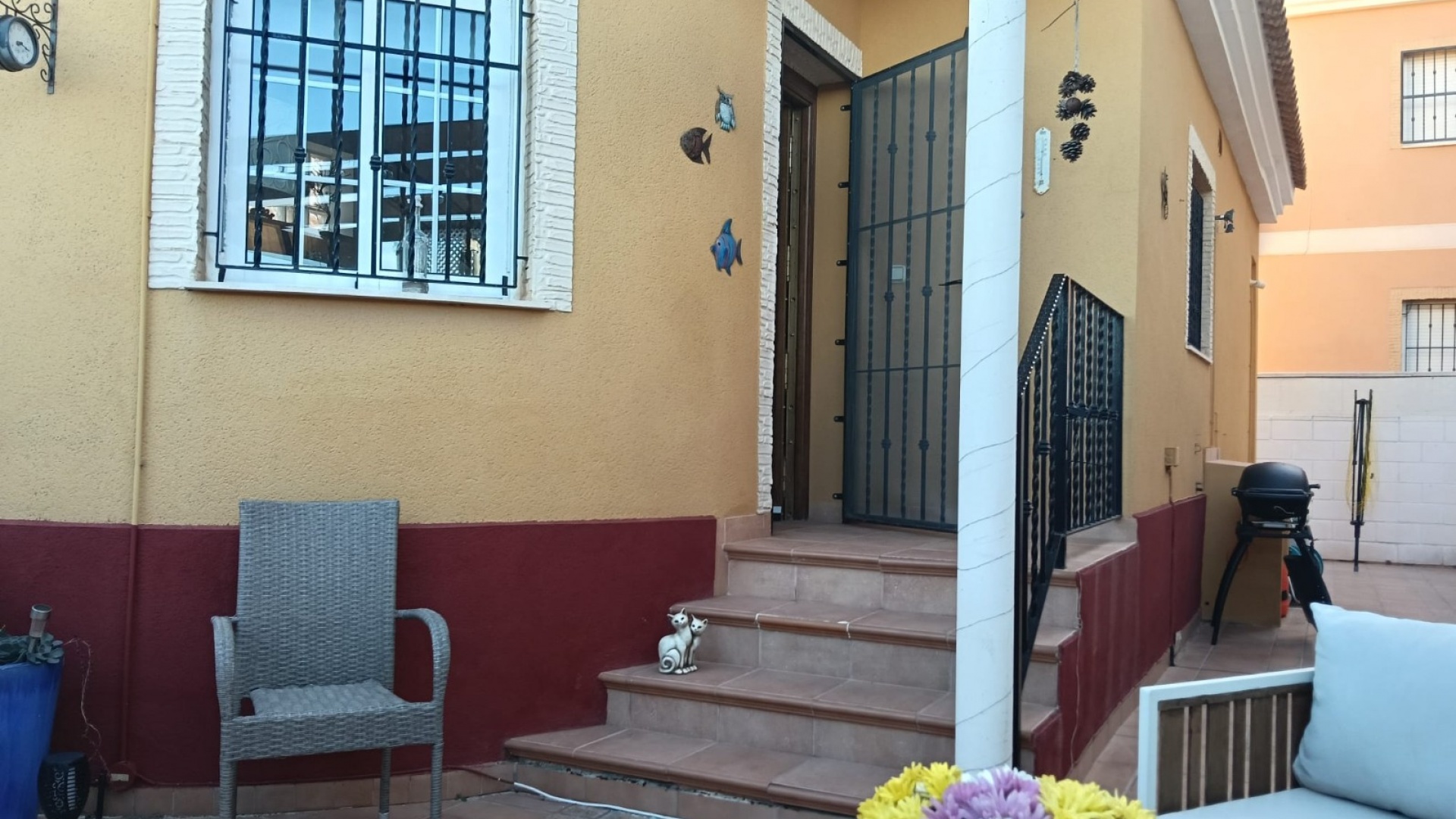 Resale - Villa - Los Montesinos - La Herrada