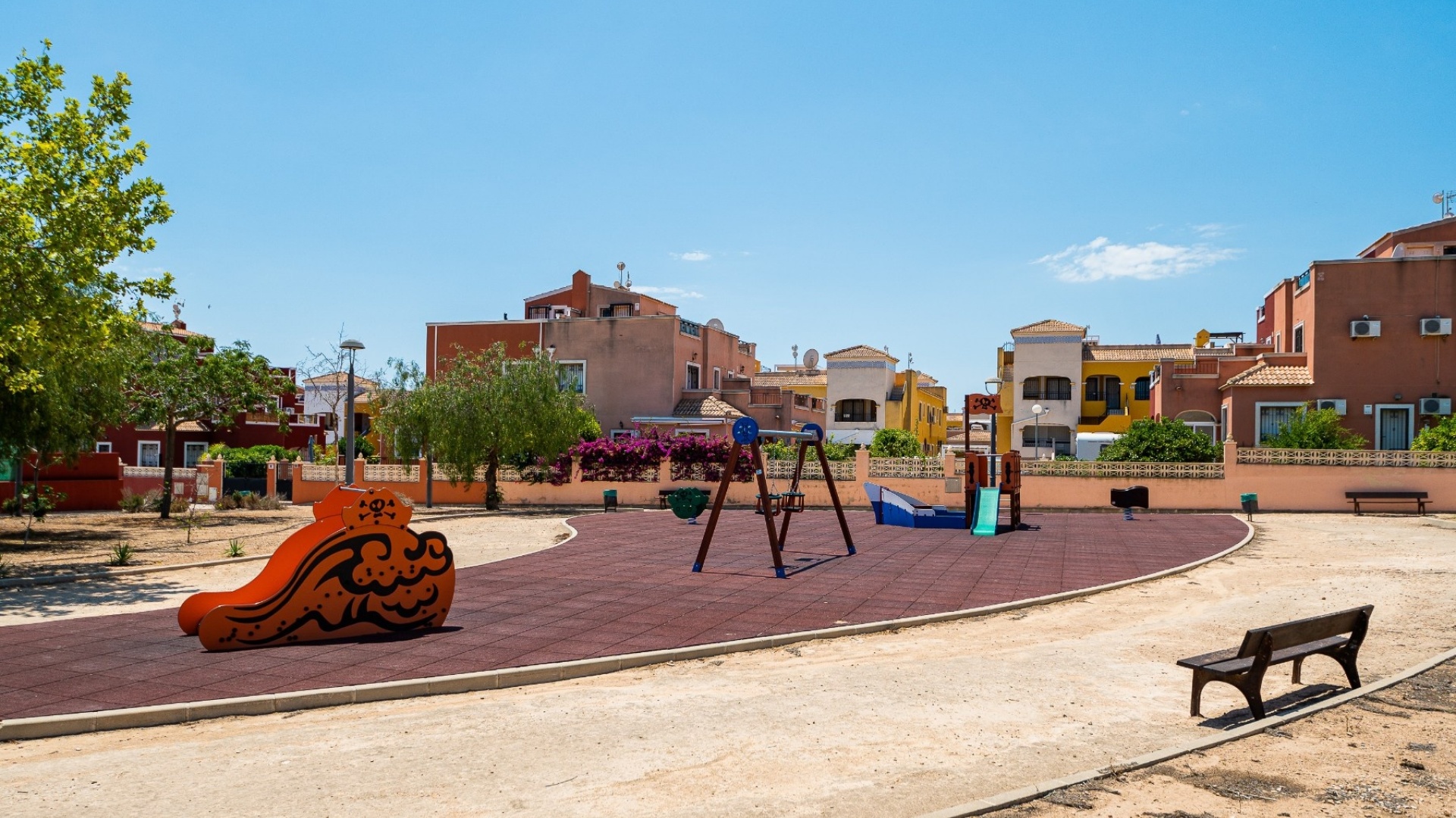 Resale - Villa - Los Montesinos - La Herrada