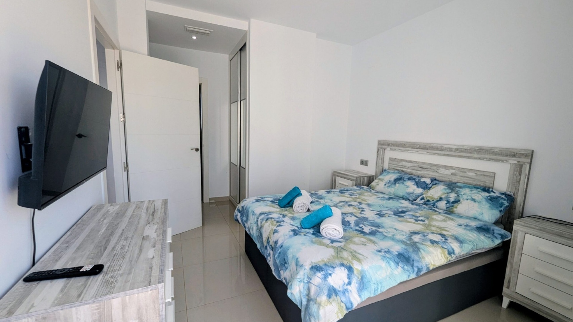 Resale - Villa - Los Montesinos - La Herrada