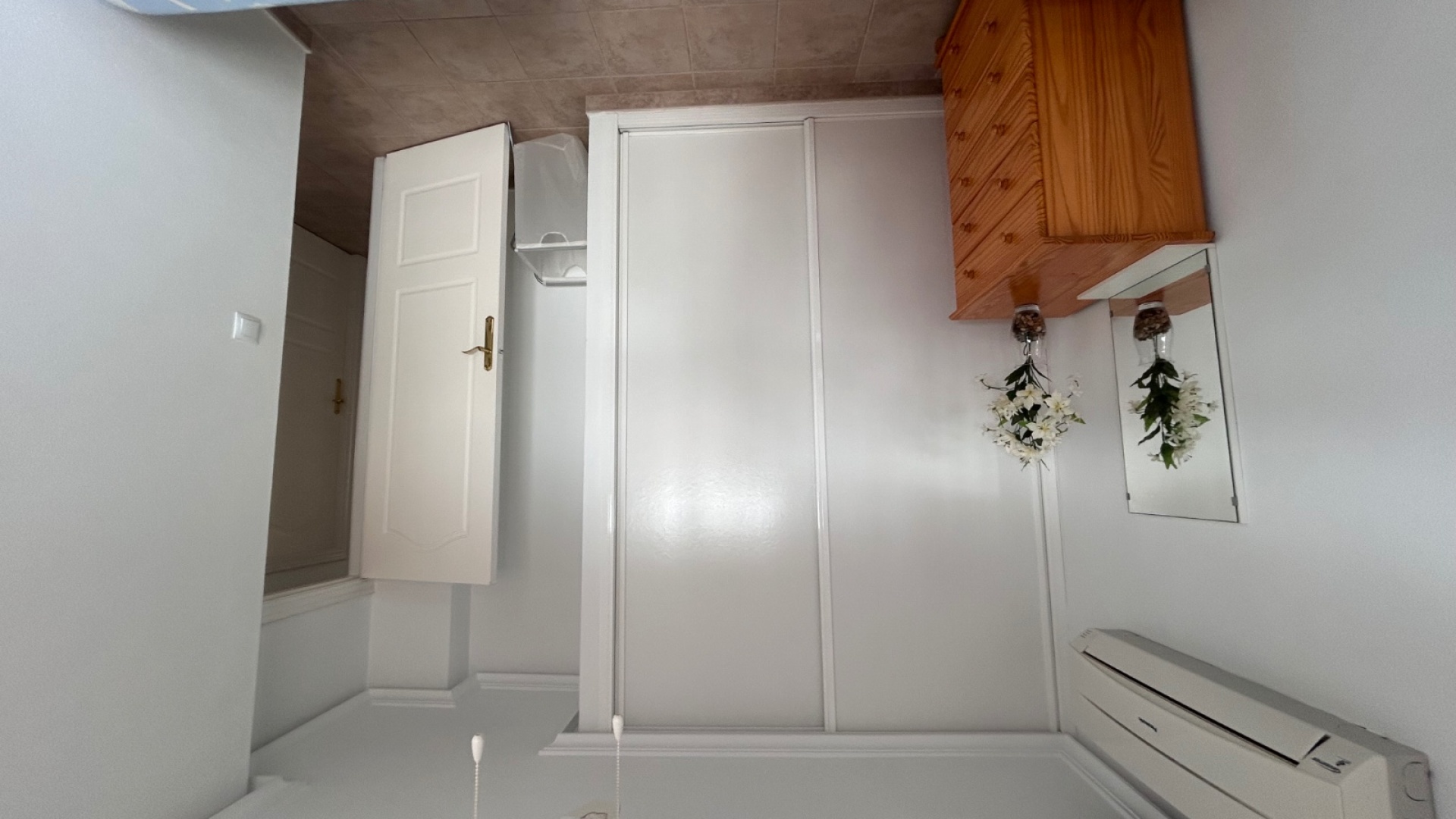 Resale - Villa - Los Montesinos - laguna green