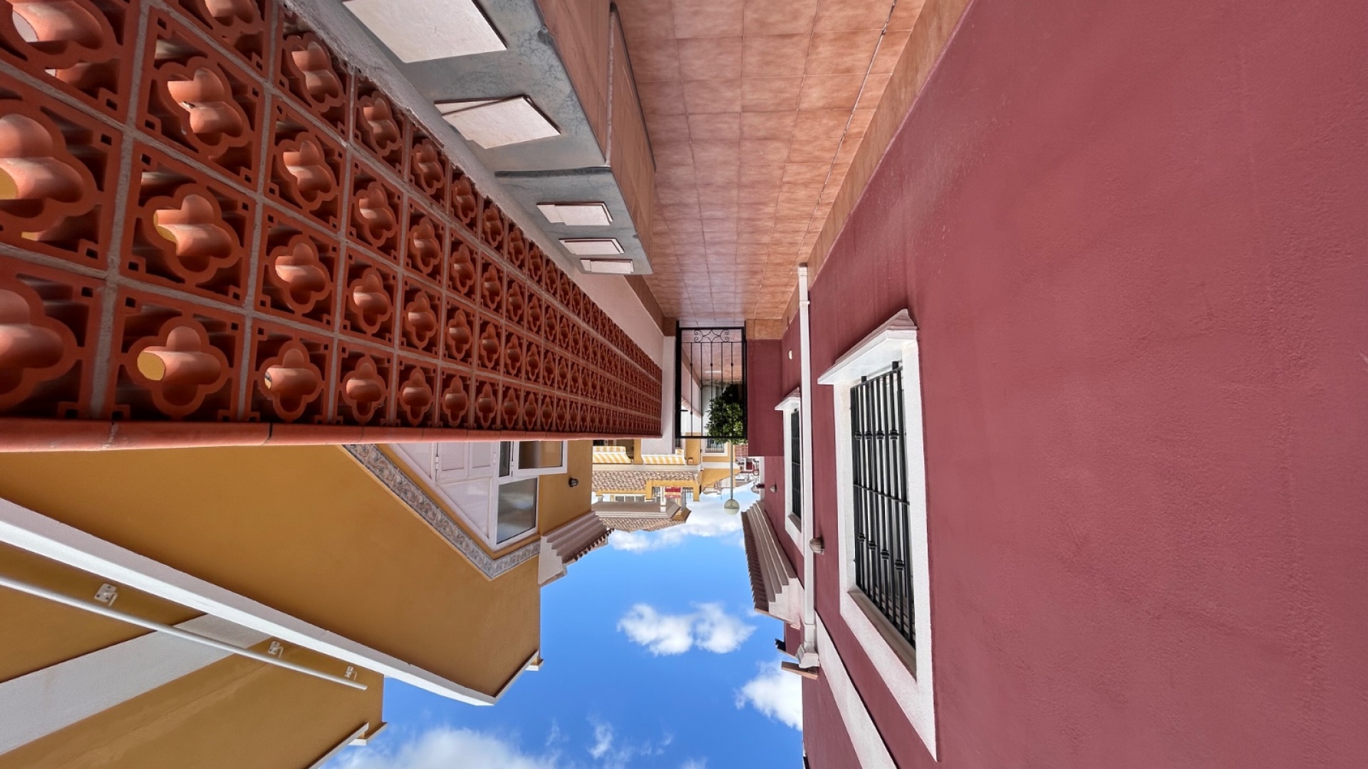 Resale - Villa - Los Montesinos - laguna green