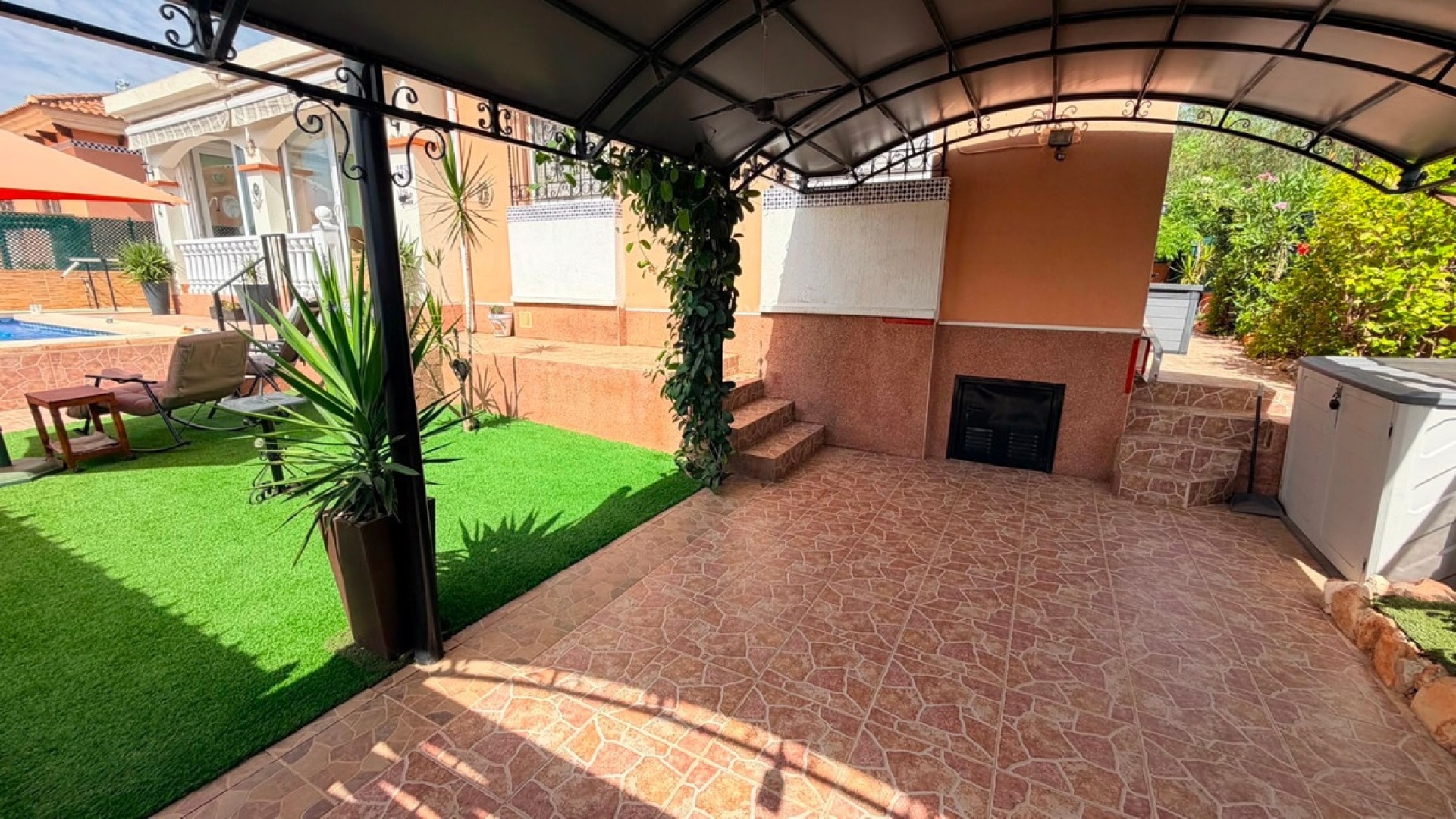 Resale - Villa - Los Montesinos - Los Montesinos Centro