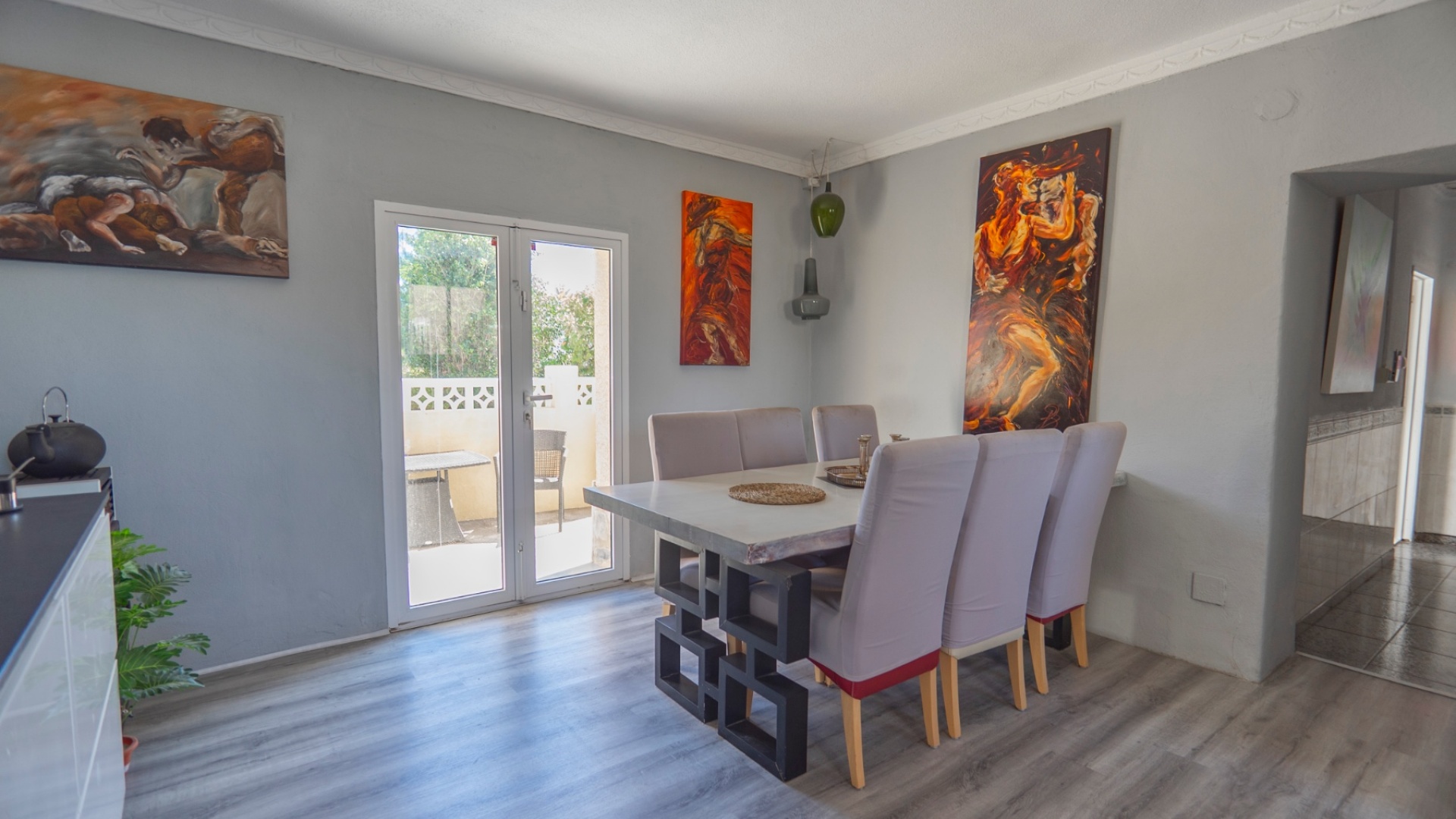 Resale - Villa - Los Montesinos