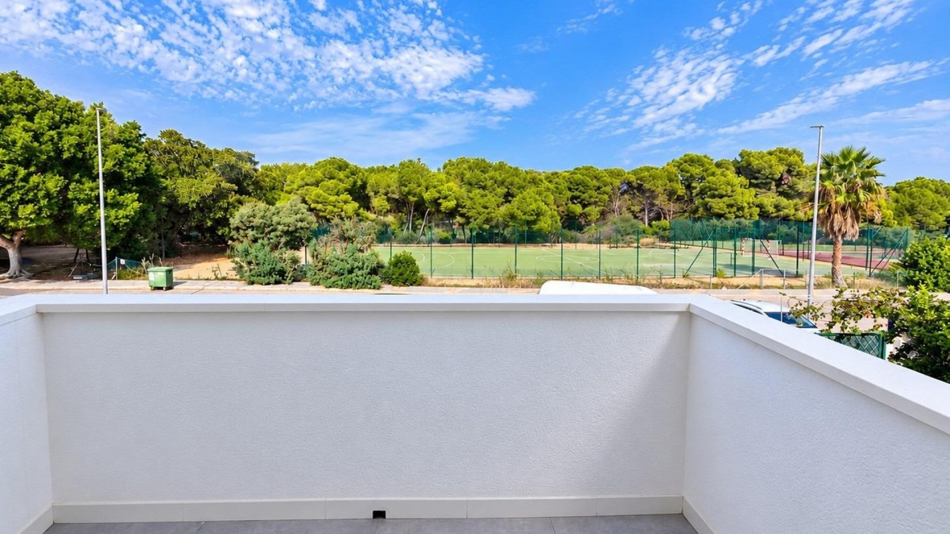 Resale - Villa - Mil Palmeras - Costa Blanca South