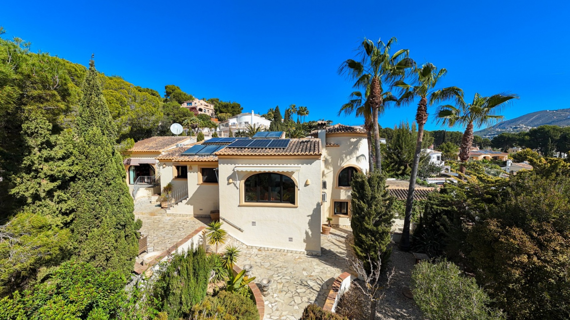 Resale - Villa - Moraira - La Sabatera