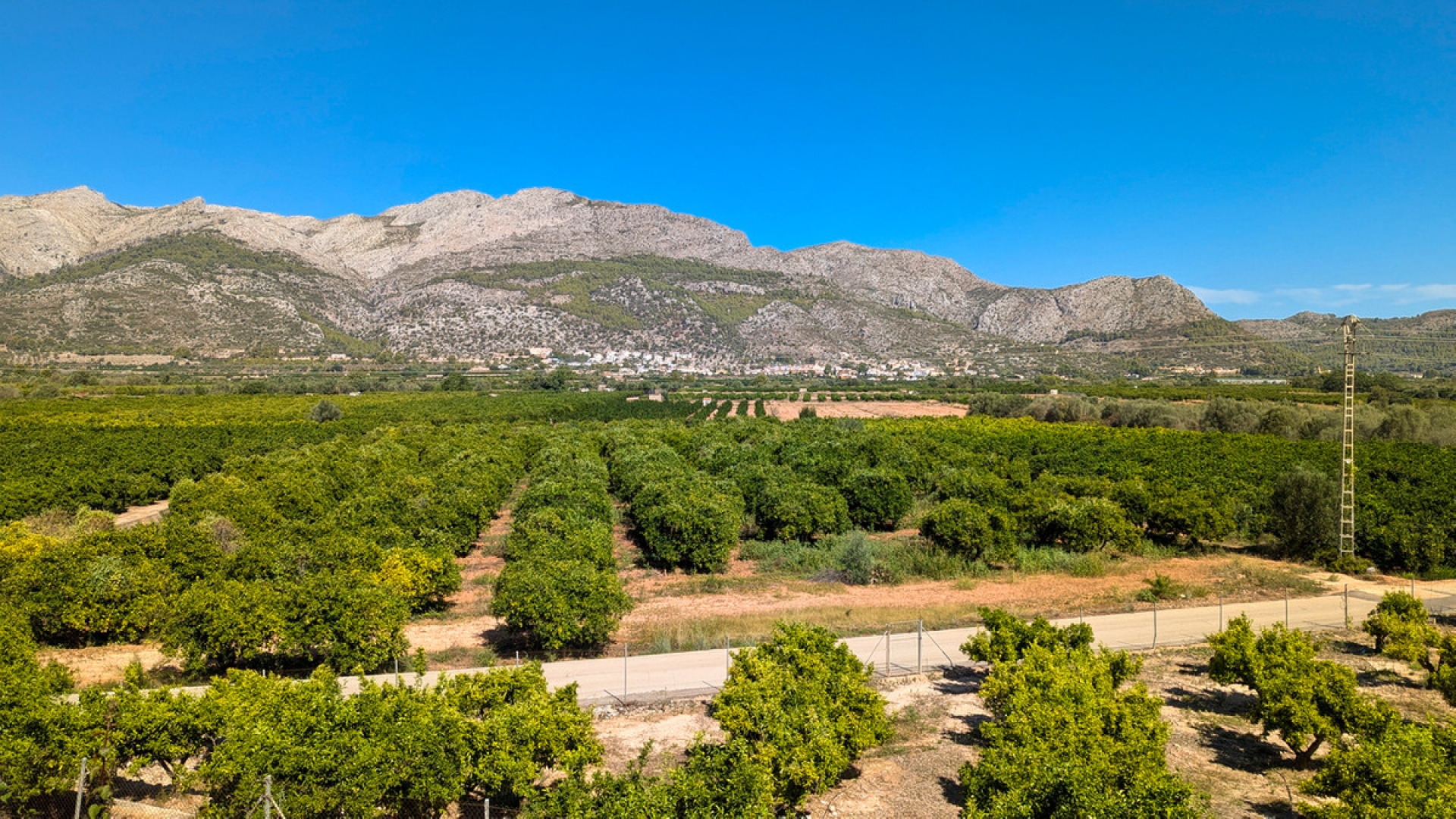 Resale - Villa - Orba - Orba Centro