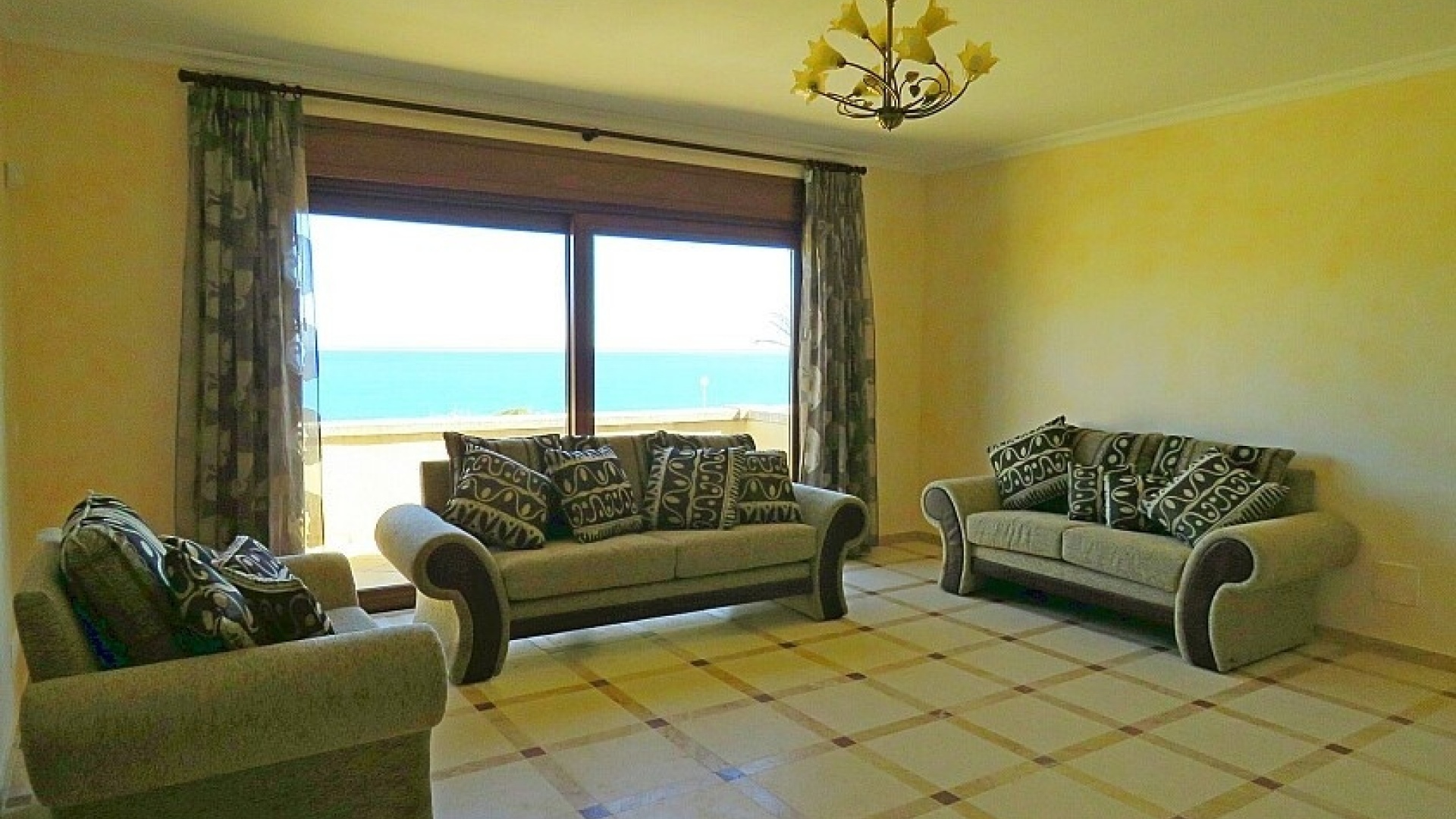 Resale - Villa - Orihuela - Cabo Roig