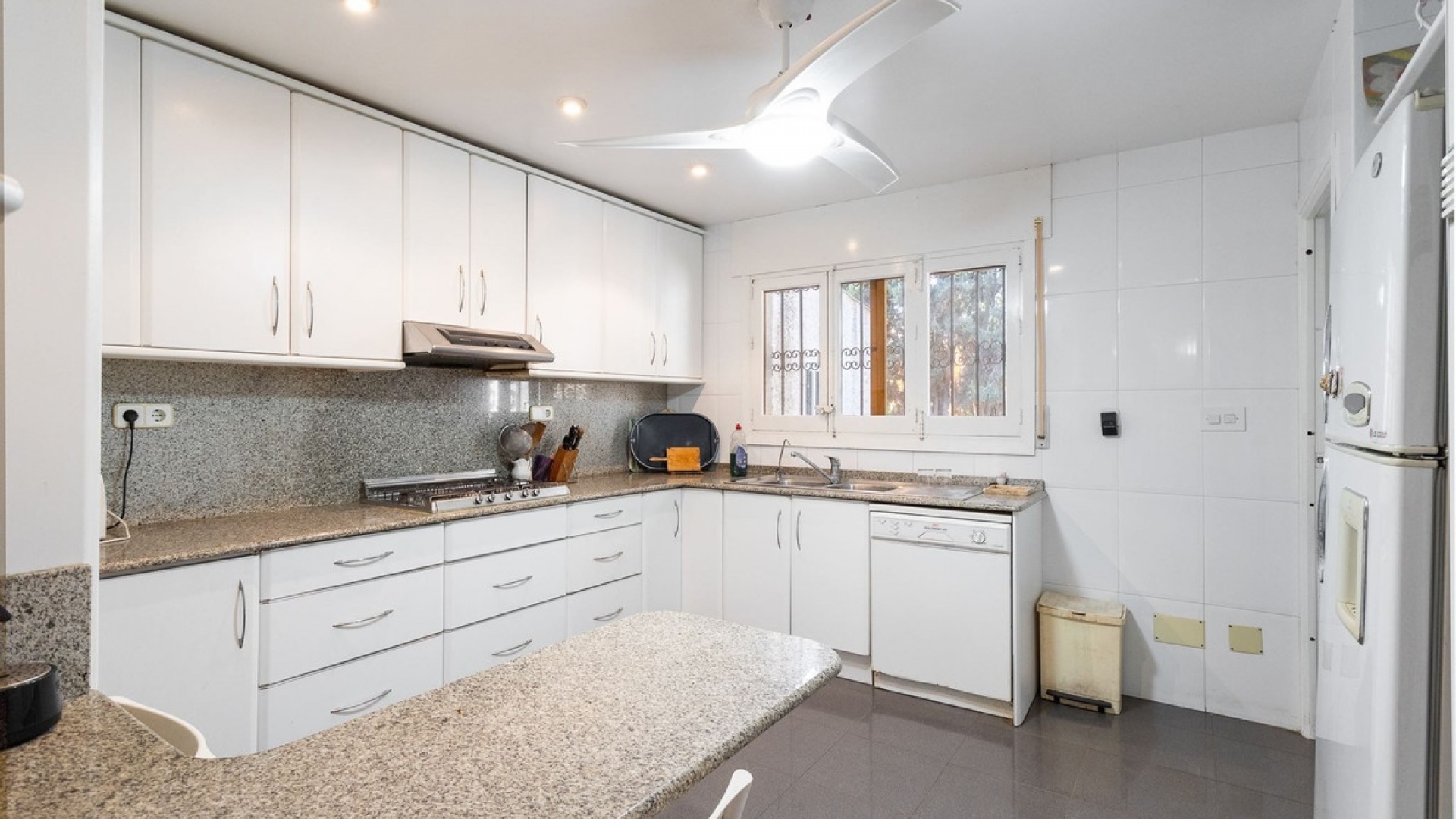 Resale - Villa - Orihuela - Campoamor
