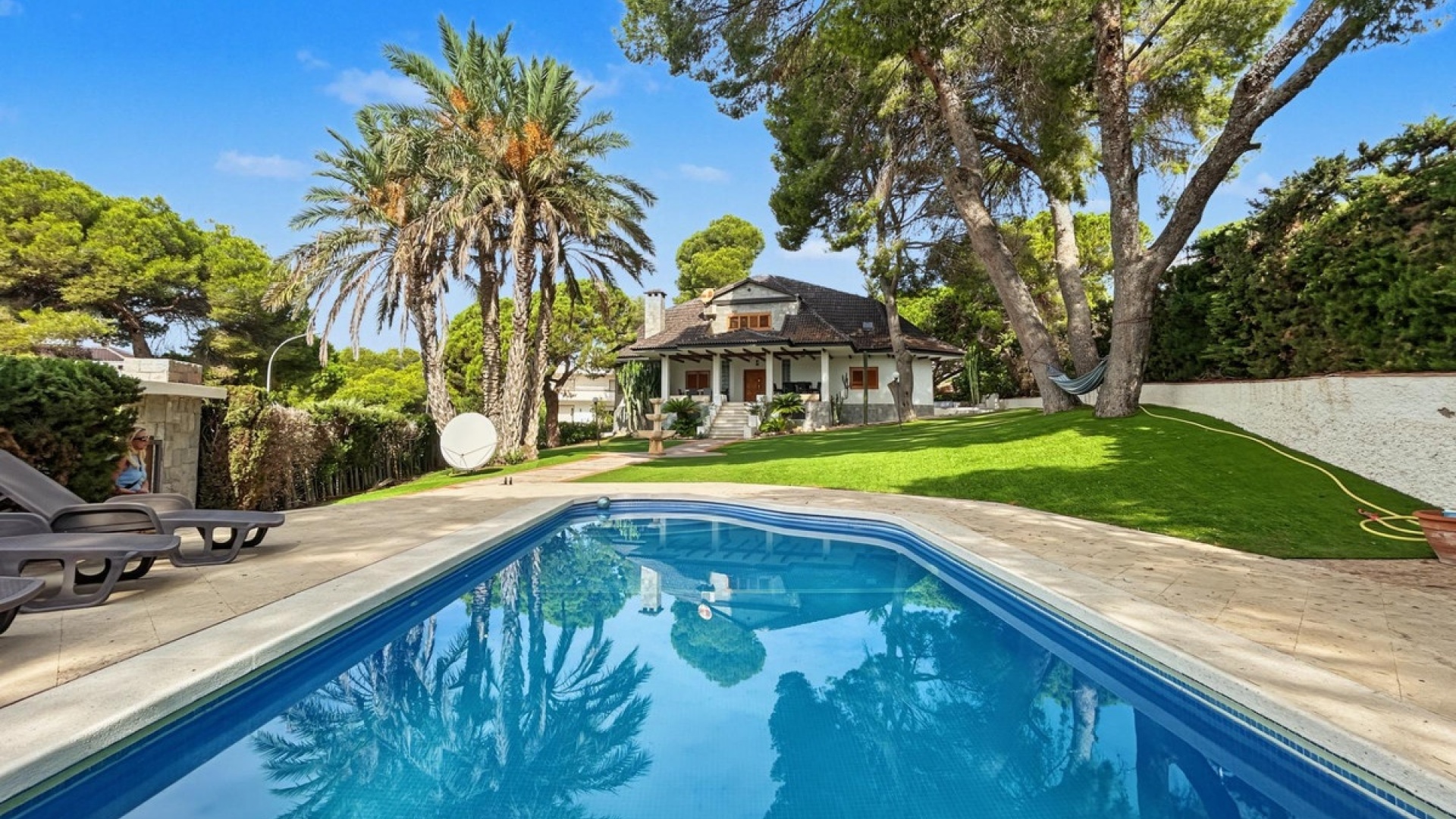 Resale - Villa - Orihuela - Campoamor