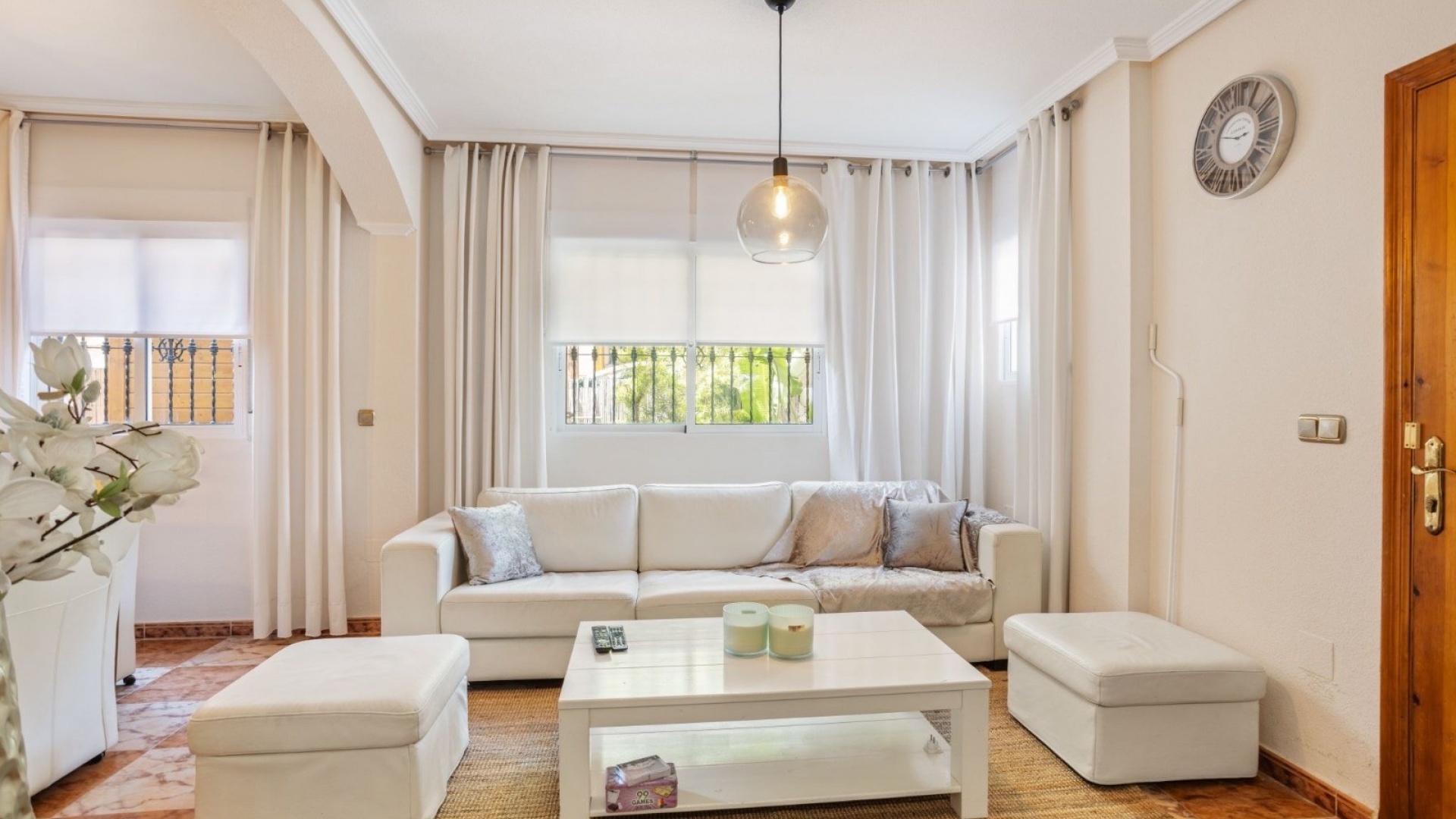 Resale - Villa - Orihuela Costa - La Regia