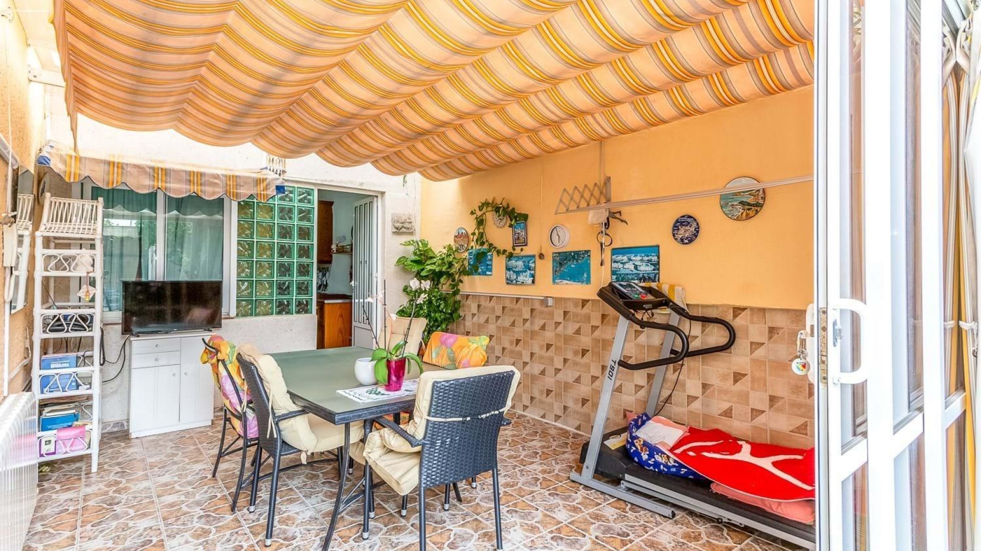 Resale - Villa - Orihuela Costa - La Zenia- Orihuela costa